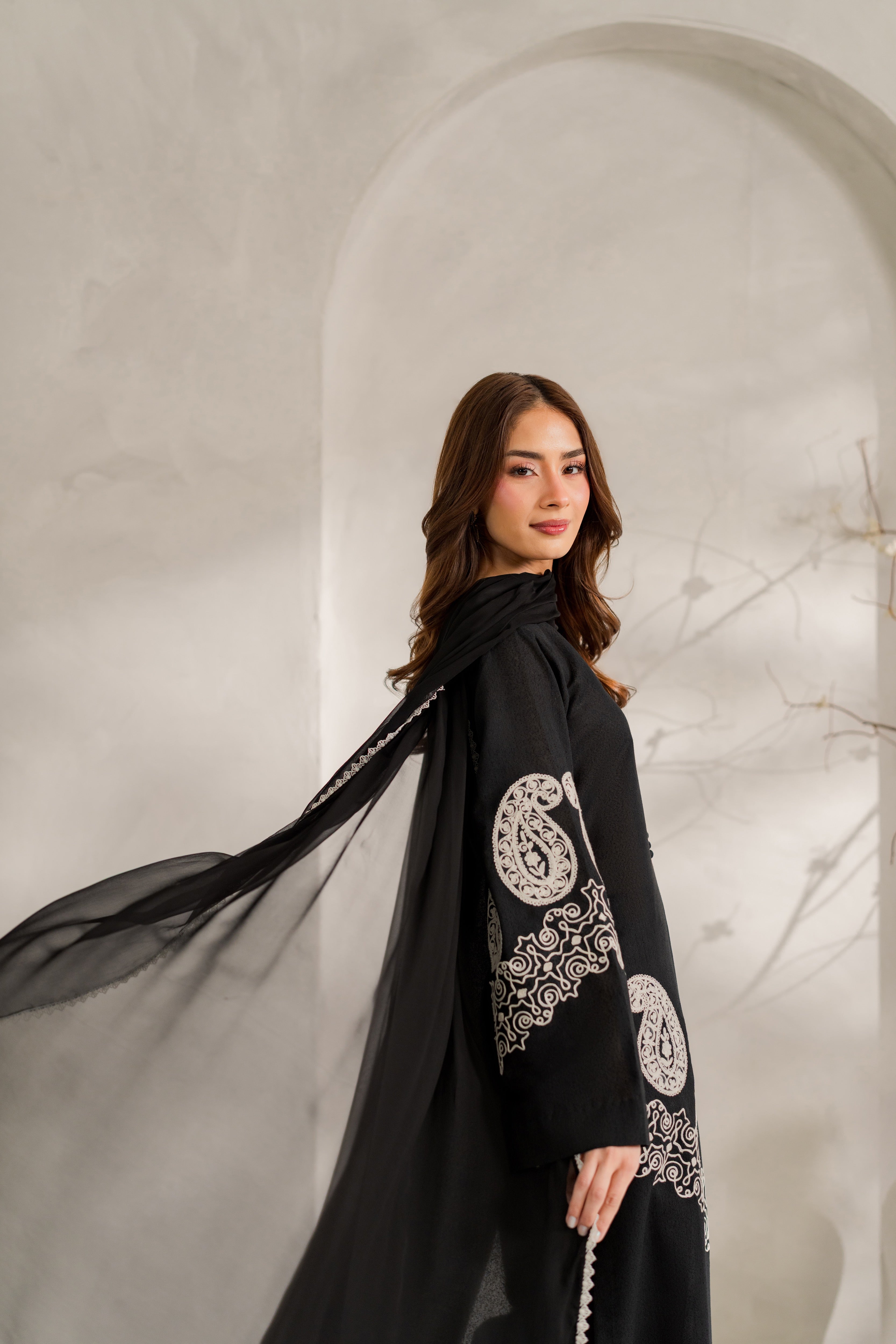 Ayna | Ready to Ship