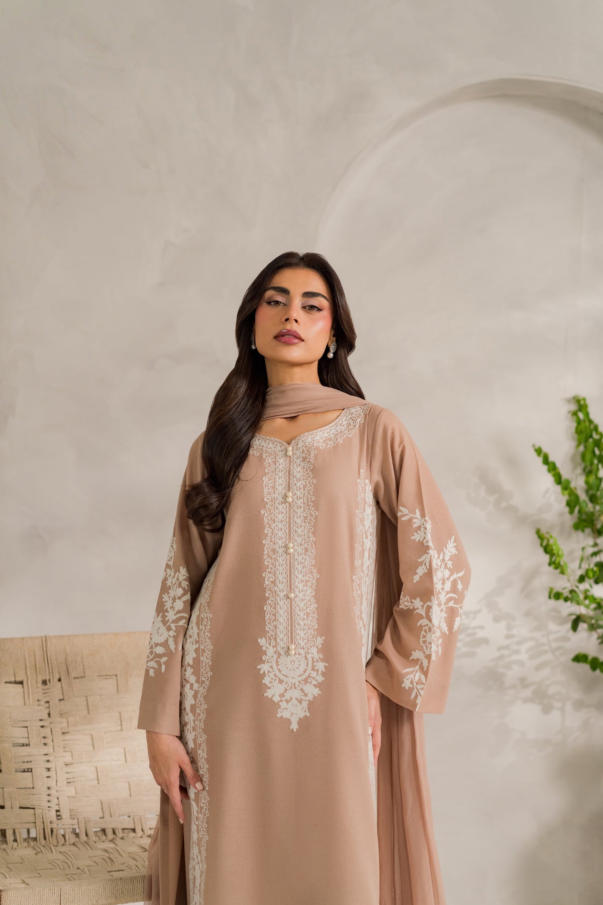 Anoosh | Ready to Ship