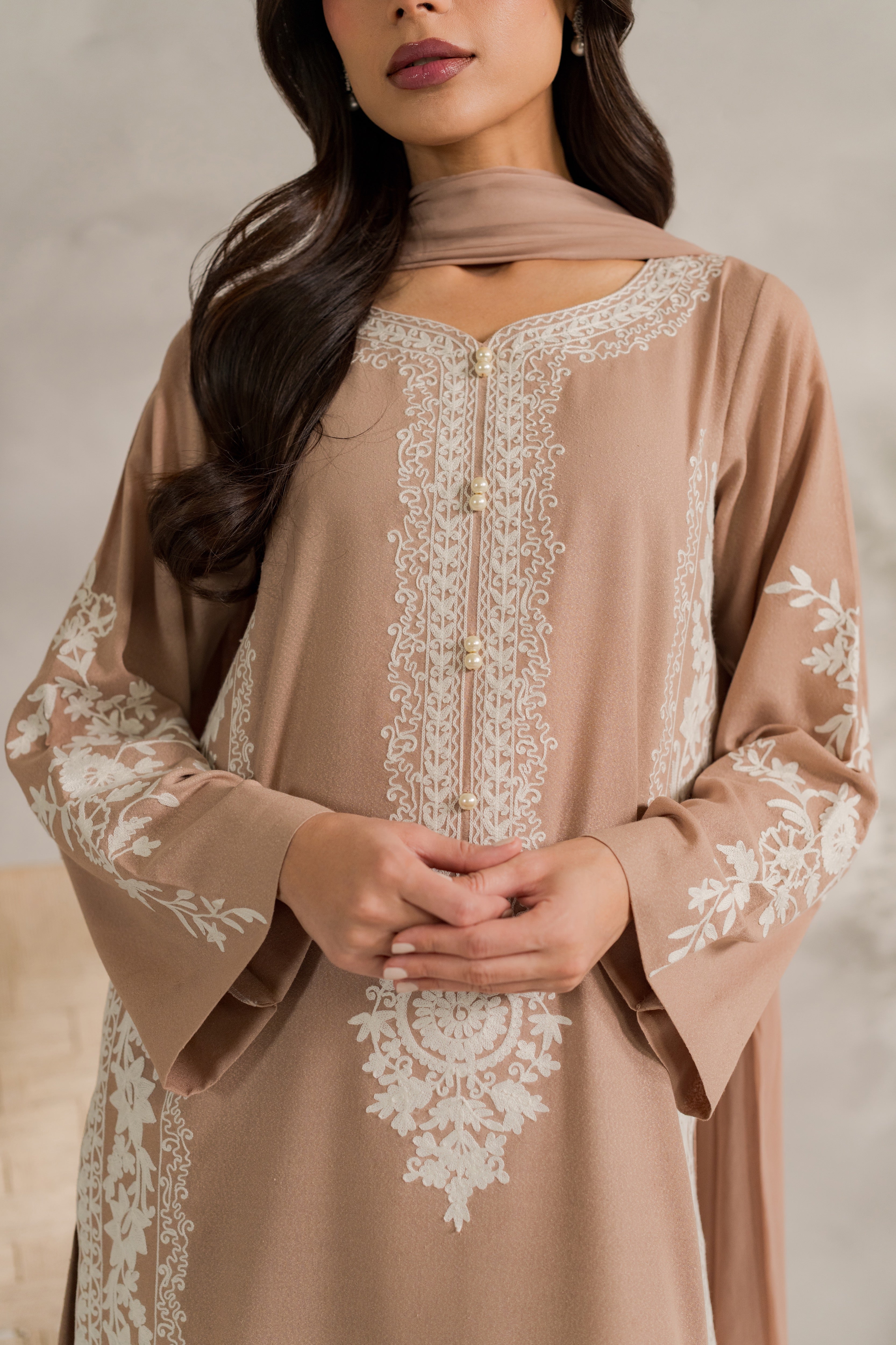 Anoosh | Ready to Ship