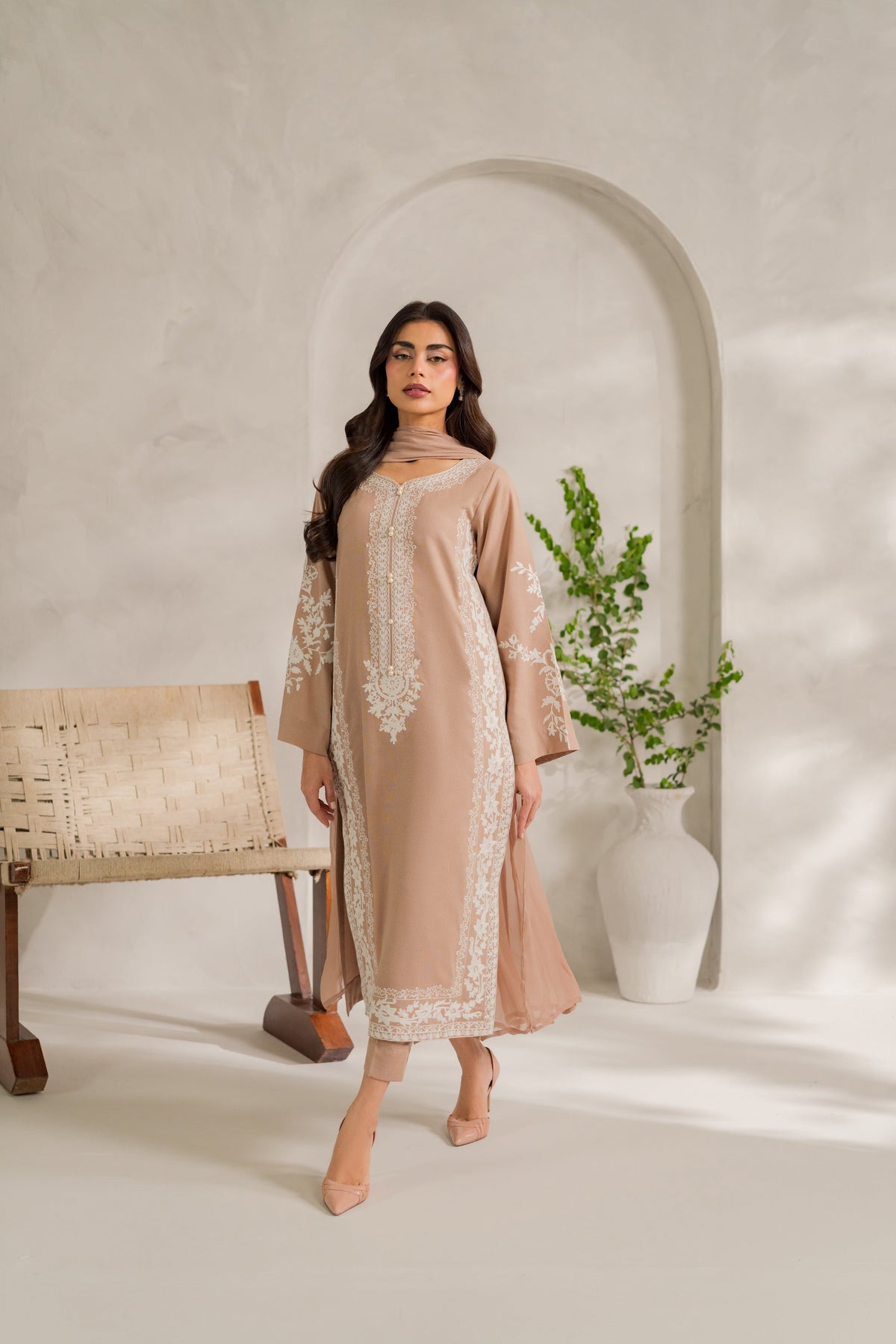 Anoosh | Ready to Ship