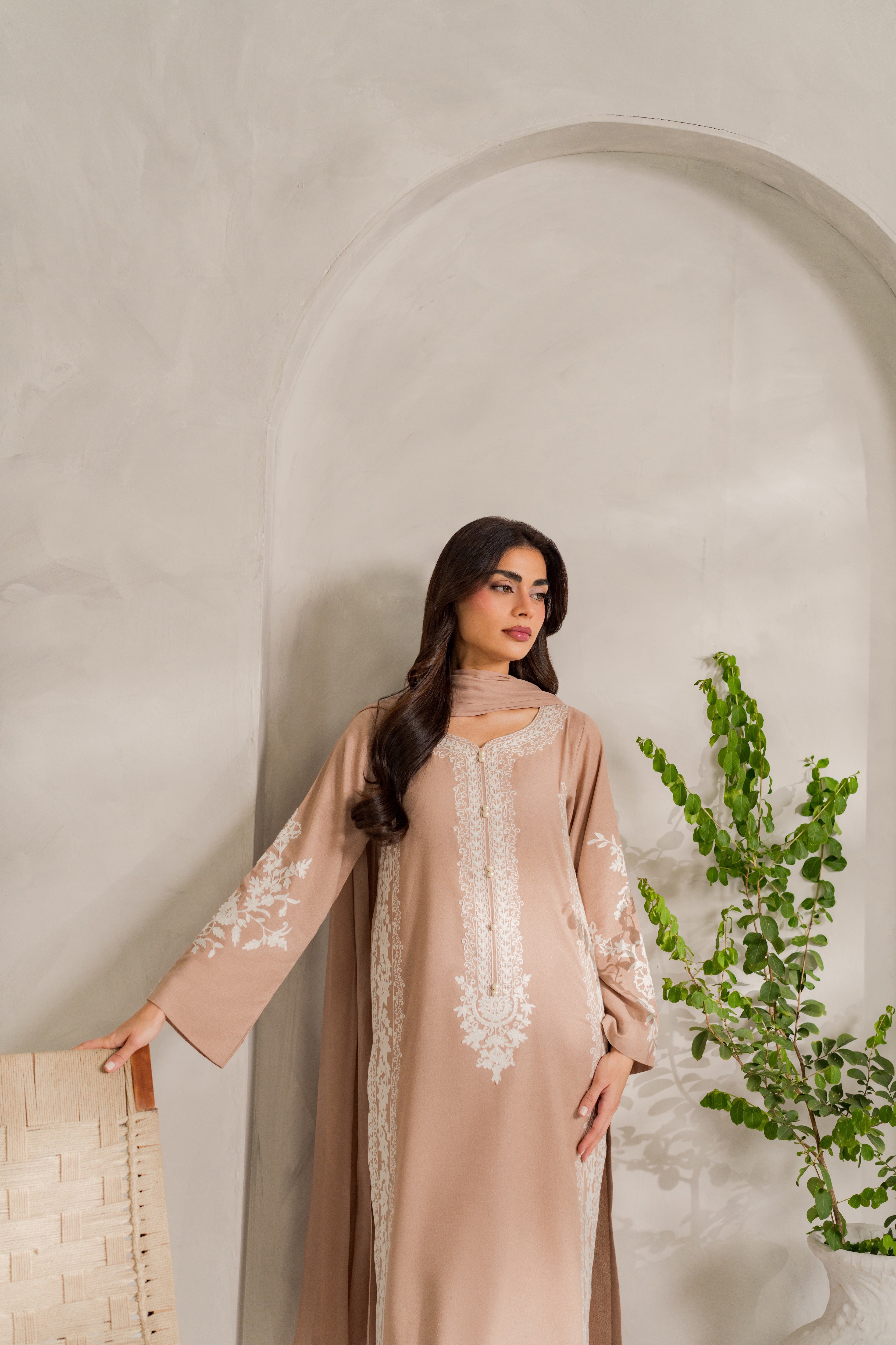 Anoosh | Ready to Ship