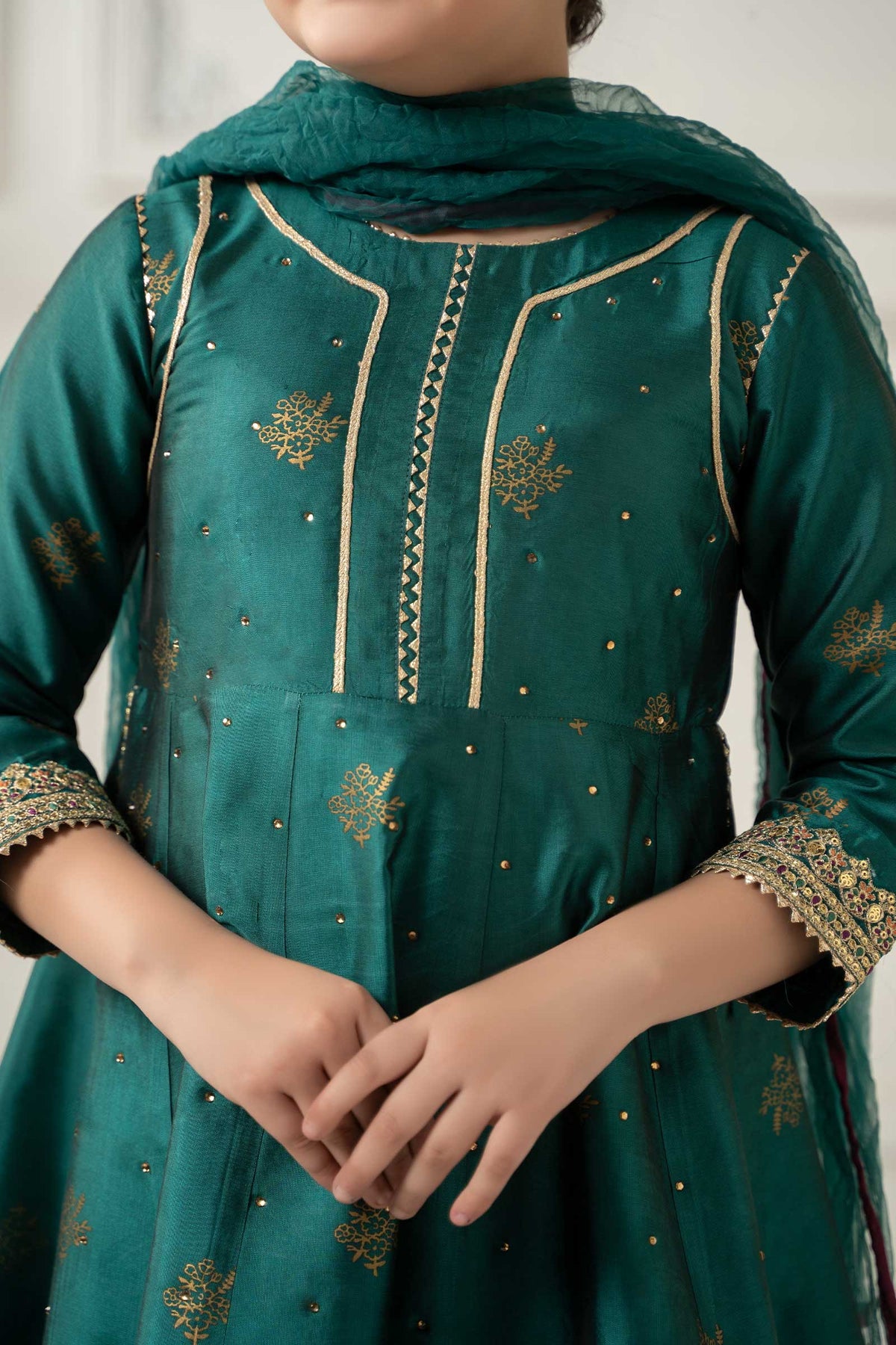 3 Piece Embroidered Polyester Net Suit