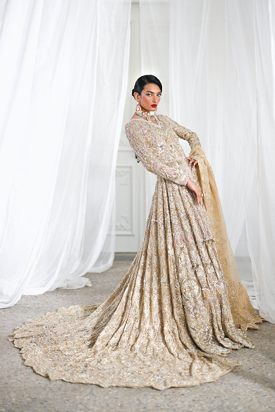 Mysie by Tahira