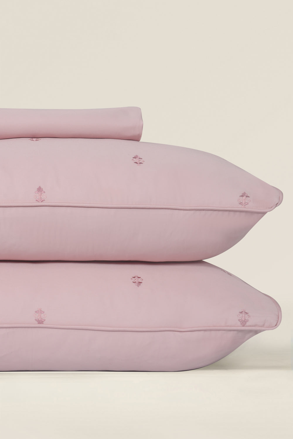 Morganite T-400 Embroidered Bed Sheet Set