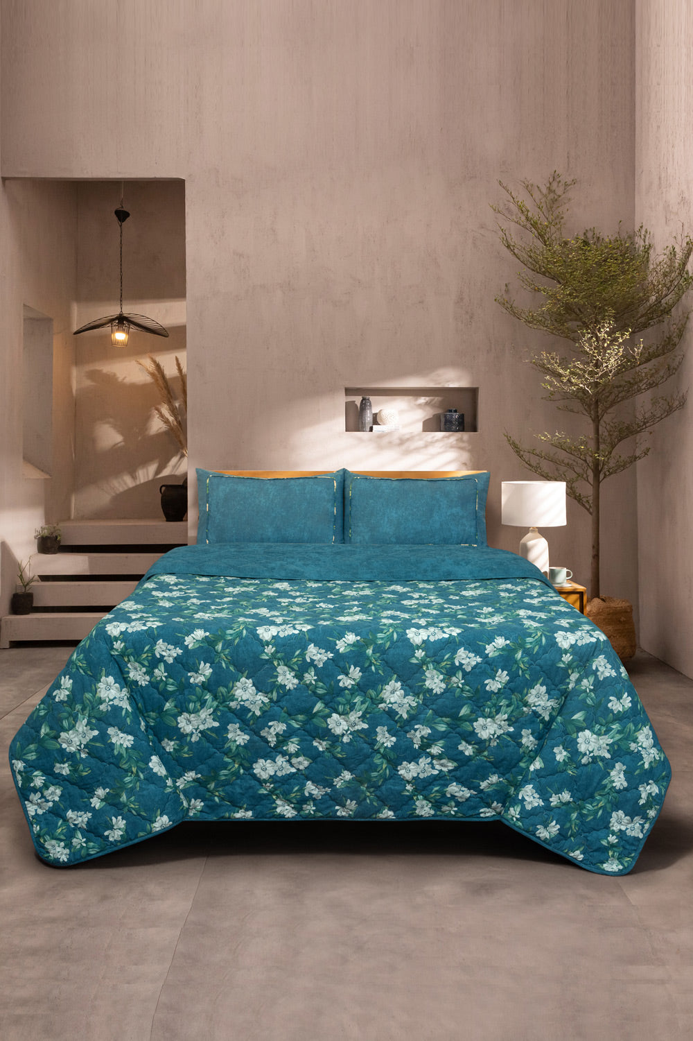 Morning Bloom T-150 Bed Throw