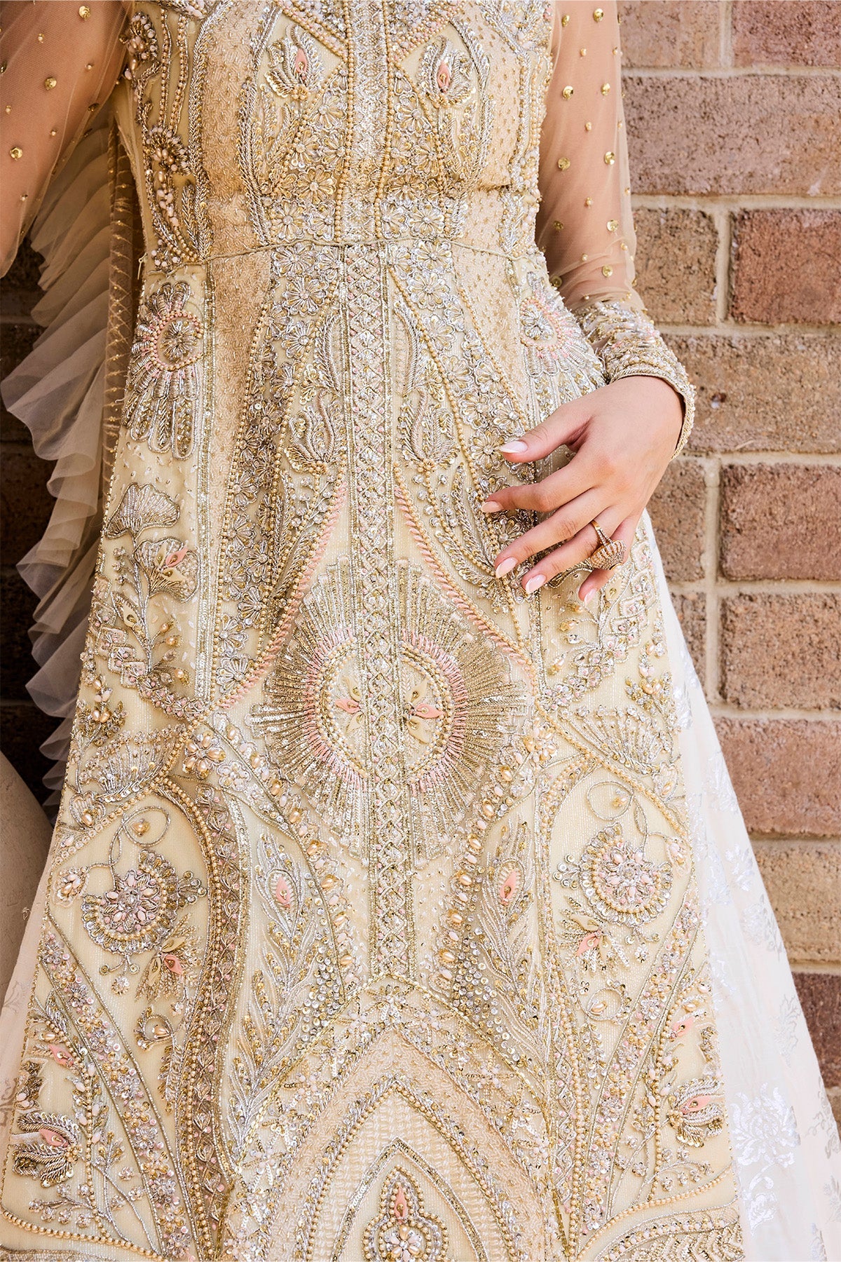 https://cdn.shopify.com/s/files/1/0523/4327/5696/files/MysiebyTahira3316_dd7b8a1e-6797-4702-88d5-b695e161741e.jpg?v=1776069462