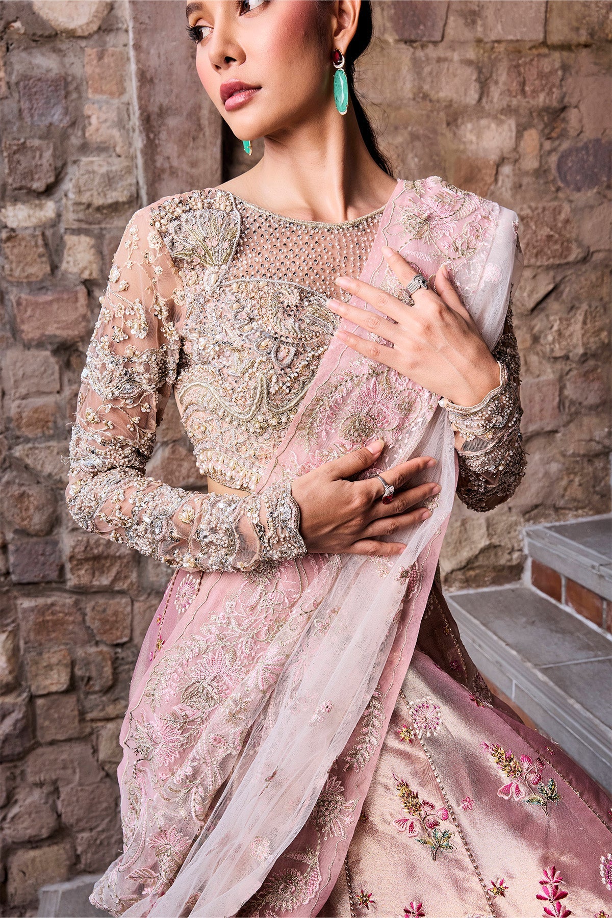 https://cdn.shopify.com/s/files/1/0523/4327/5696/files/MysiebyTahira3726.jpg?v=1776070964