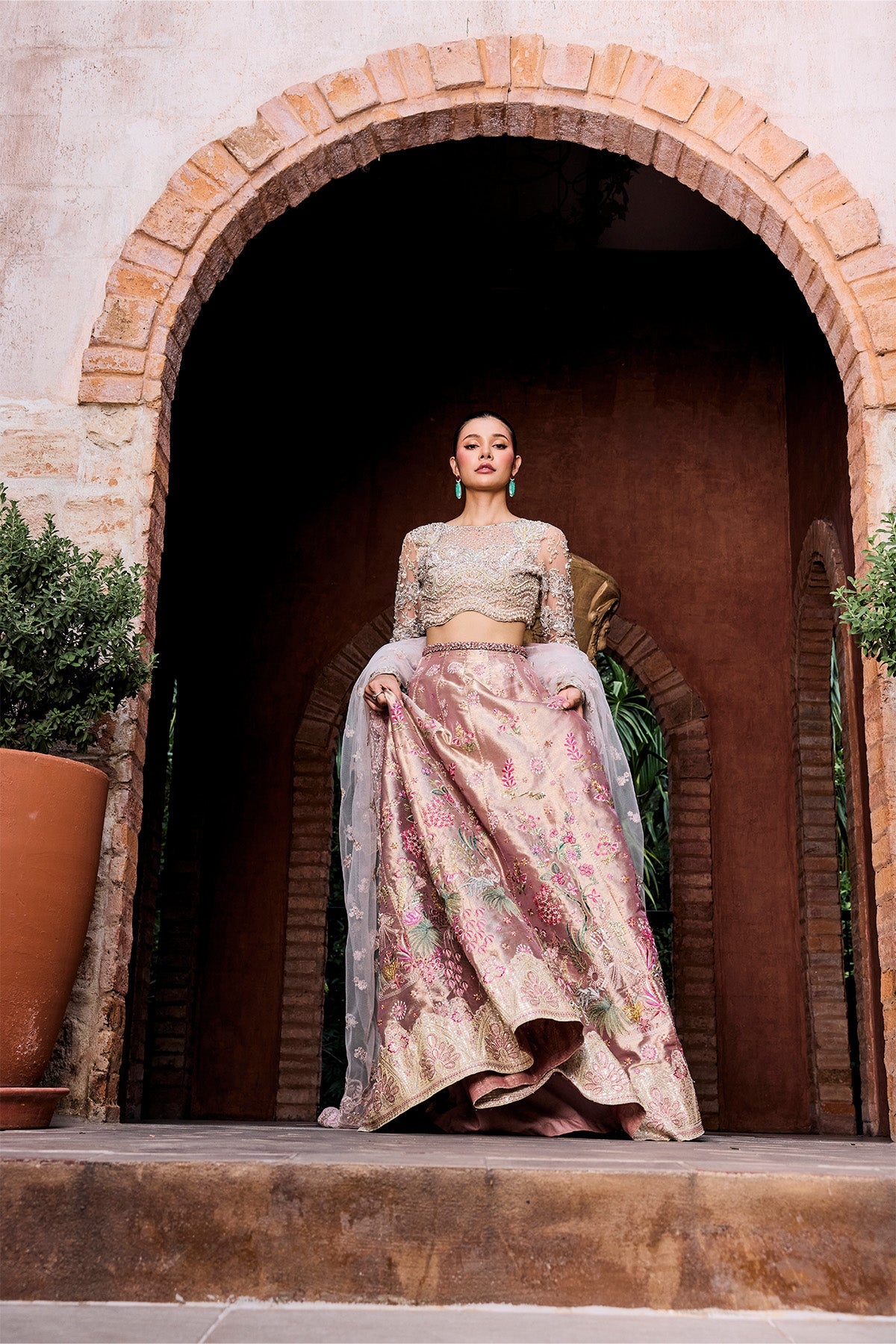 https://cdn.shopify.com/s/files/1/0523/4327/5696/files/MysiebyTahira3755.jpg?v=1776070964