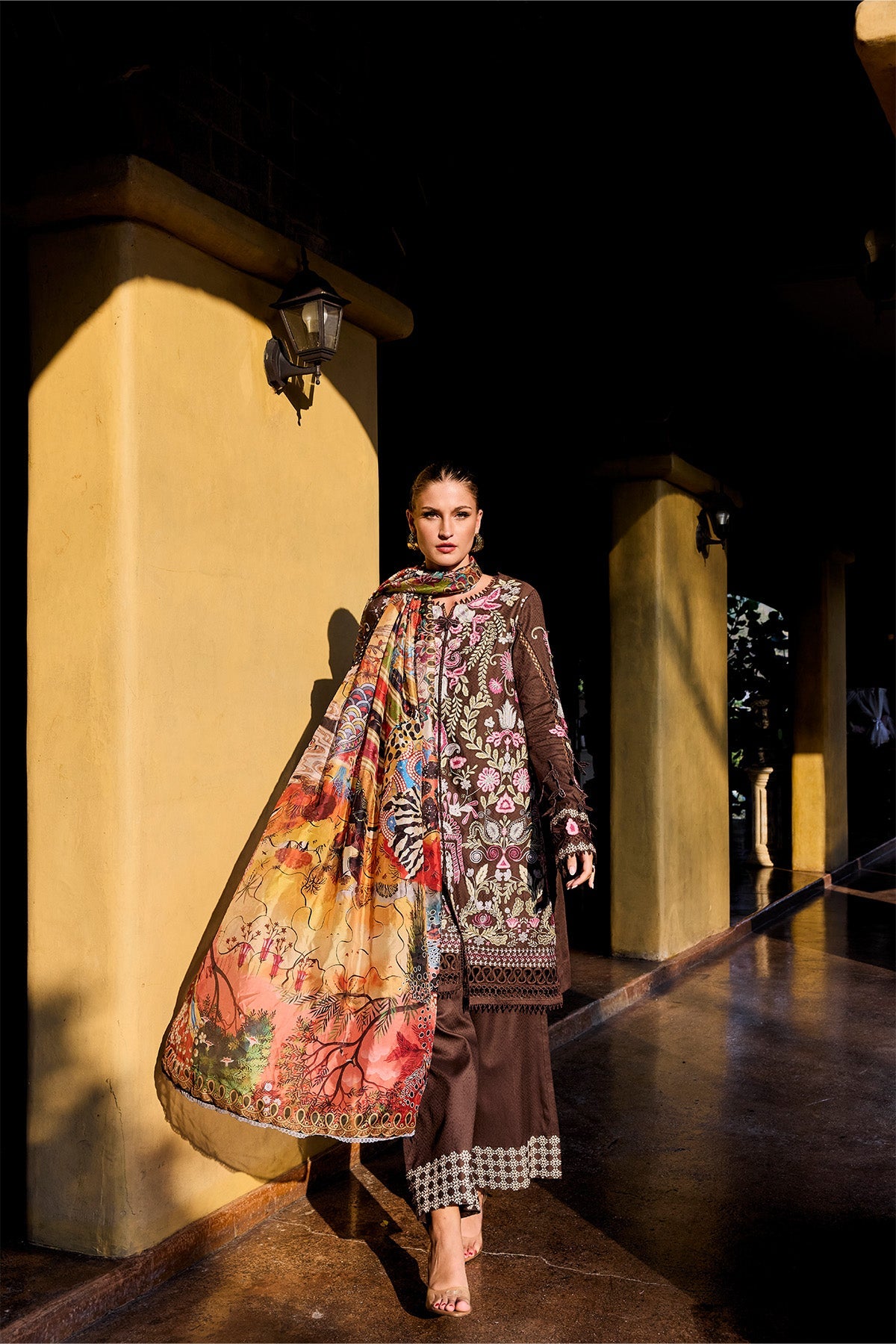https://cdn.shopify.com/s/files/1/0523/4327/5696/files/MysiebyTahira4139.jpg?v=1777372172
