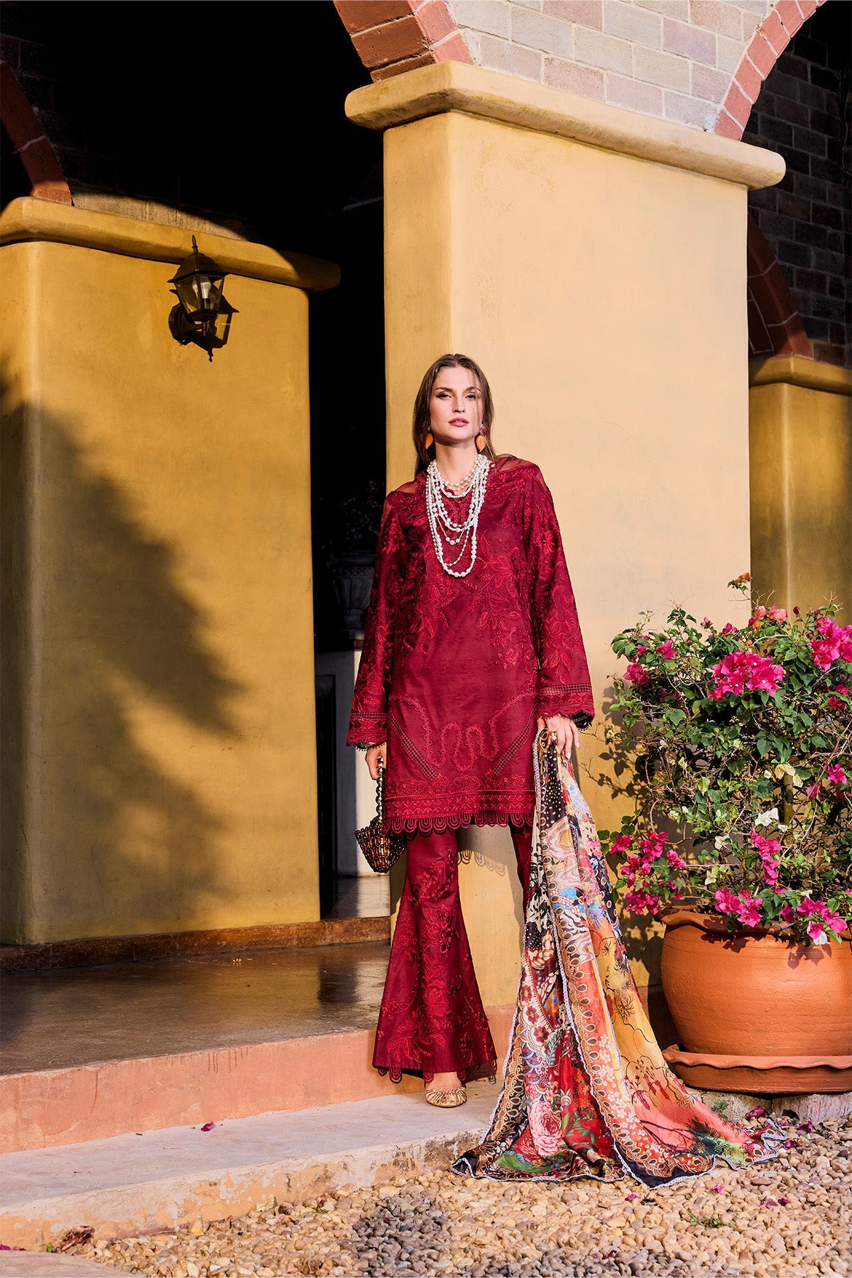 https://cdn.shopify.com/s/files/1/0523/4327/5696/files/MysiebyTahira4206.jpg?v=1777371974