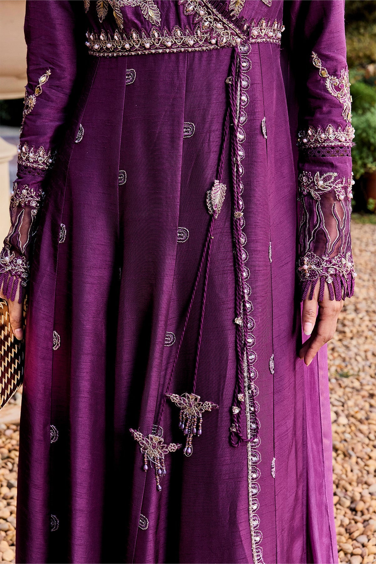 https://cdn.shopify.com/s/files/1/0523/4327/5696/files/MysiebyTahira4272.jpg?v=1778066745