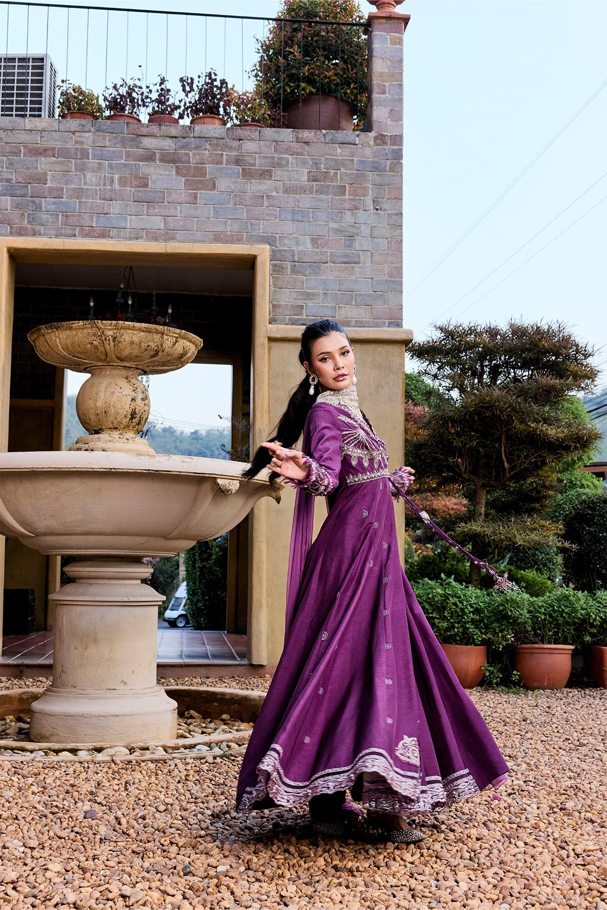 https://cdn.shopify.com/s/files/1/0523/4327/5696/files/MysiebyTahira4303.jpg?v=1778066746