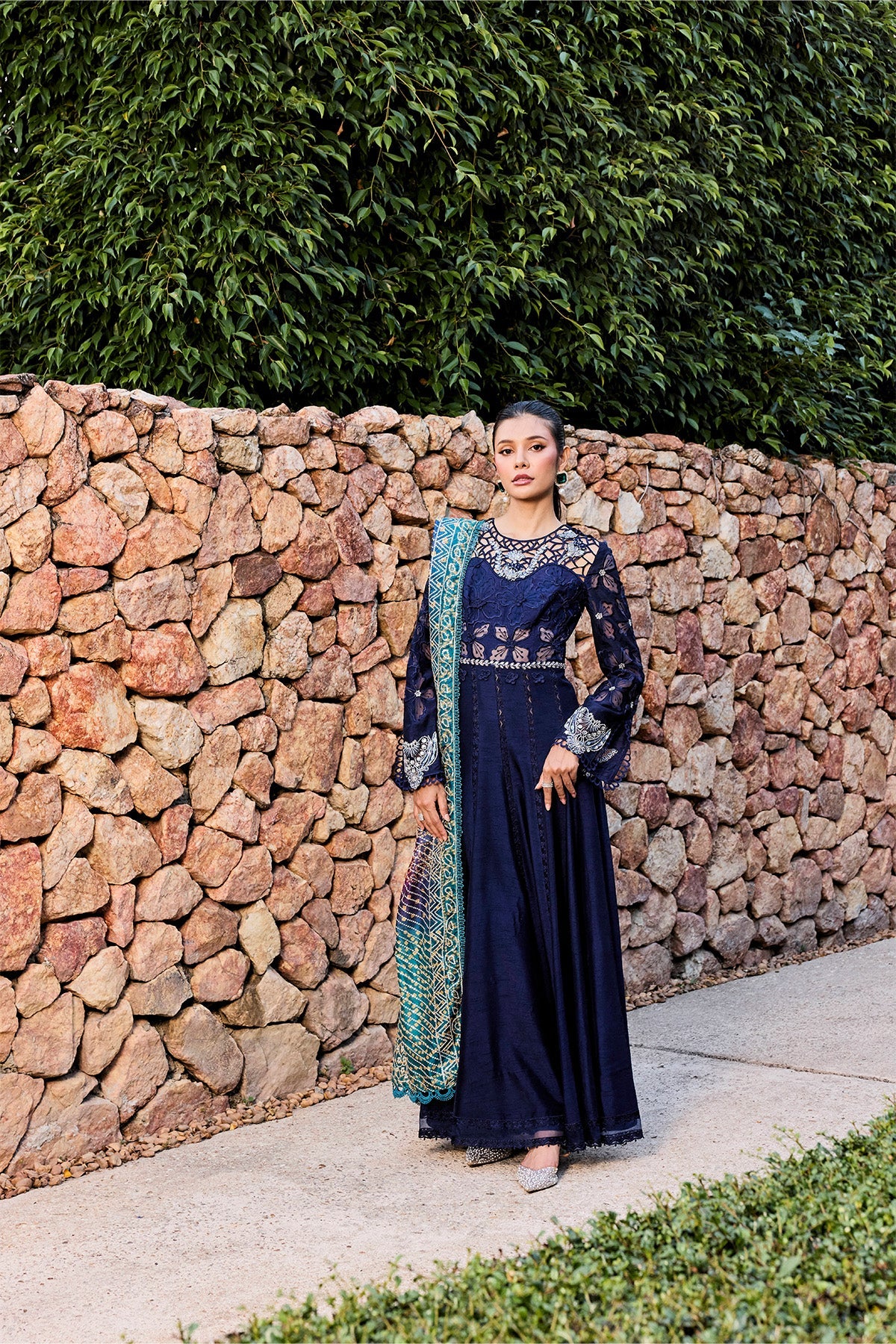 https://cdn.shopify.com/s/files/1/0523/4327/5696/files/MysiebyTahira4317.jpg?v=1778067295
