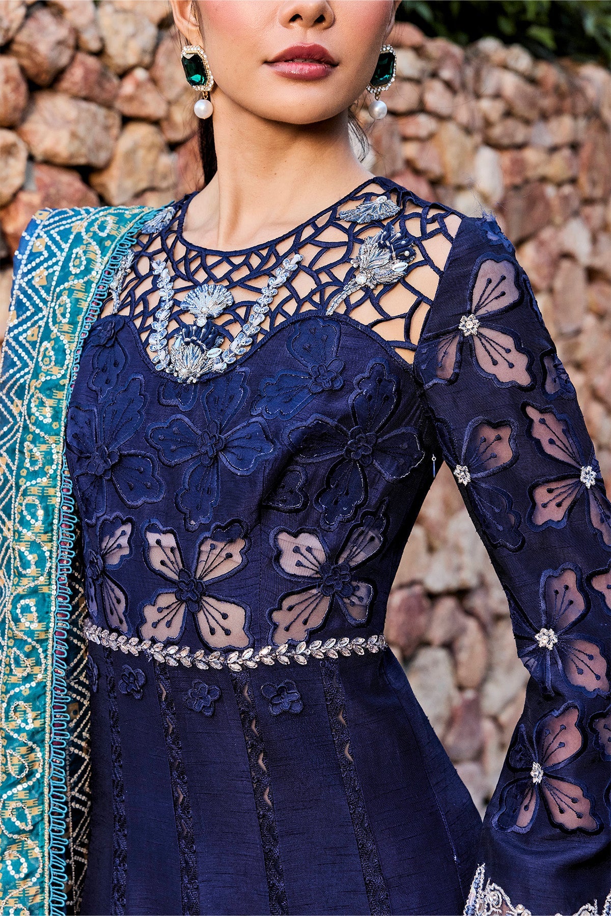https://cdn.shopify.com/s/files/1/0523/4327/5696/files/MysiebyTahira4336.jpg?v=1778067296