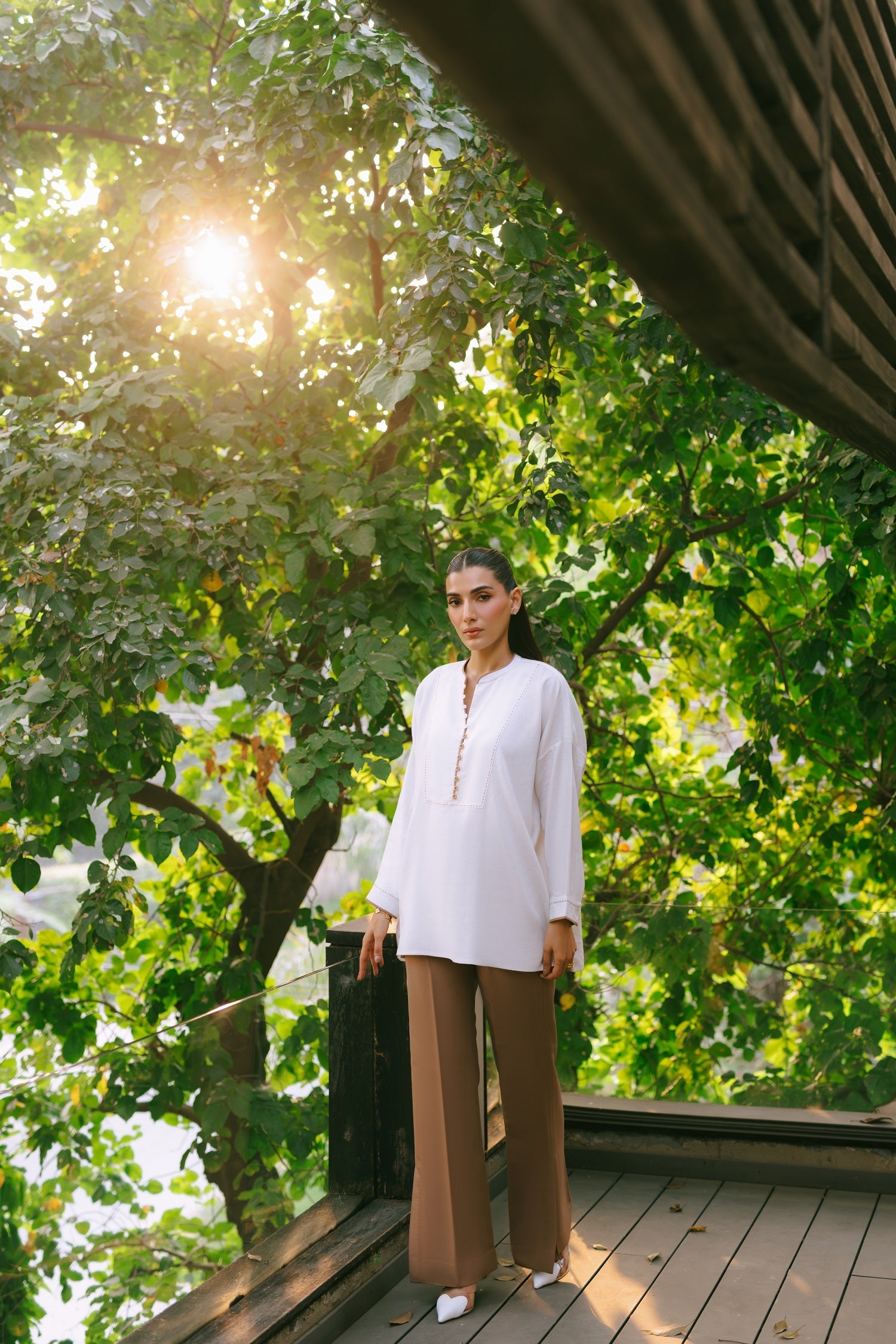 Vanilla Bean Top With Tobacco Pants
