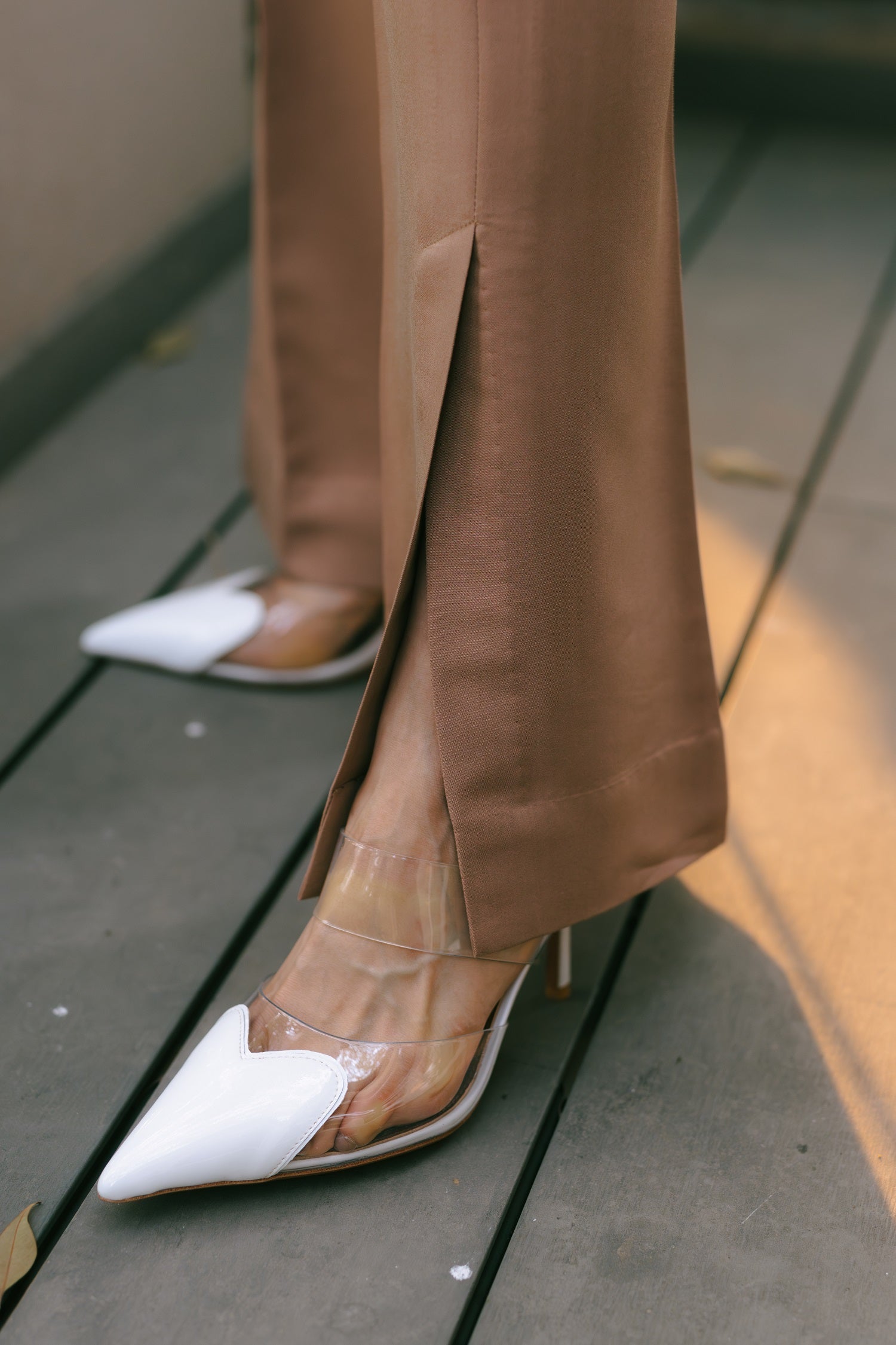 Vanilla Bean Top With Tobacco Pants