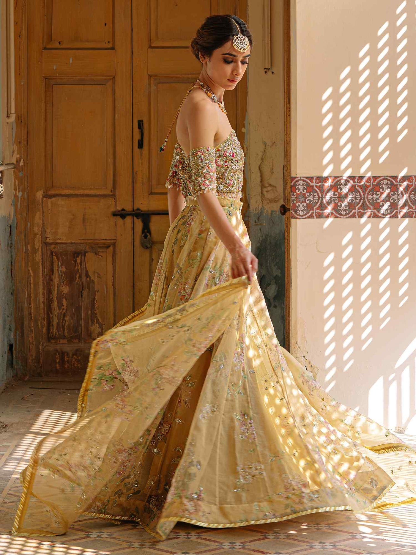 Blouse, Lehenga & Dupatta