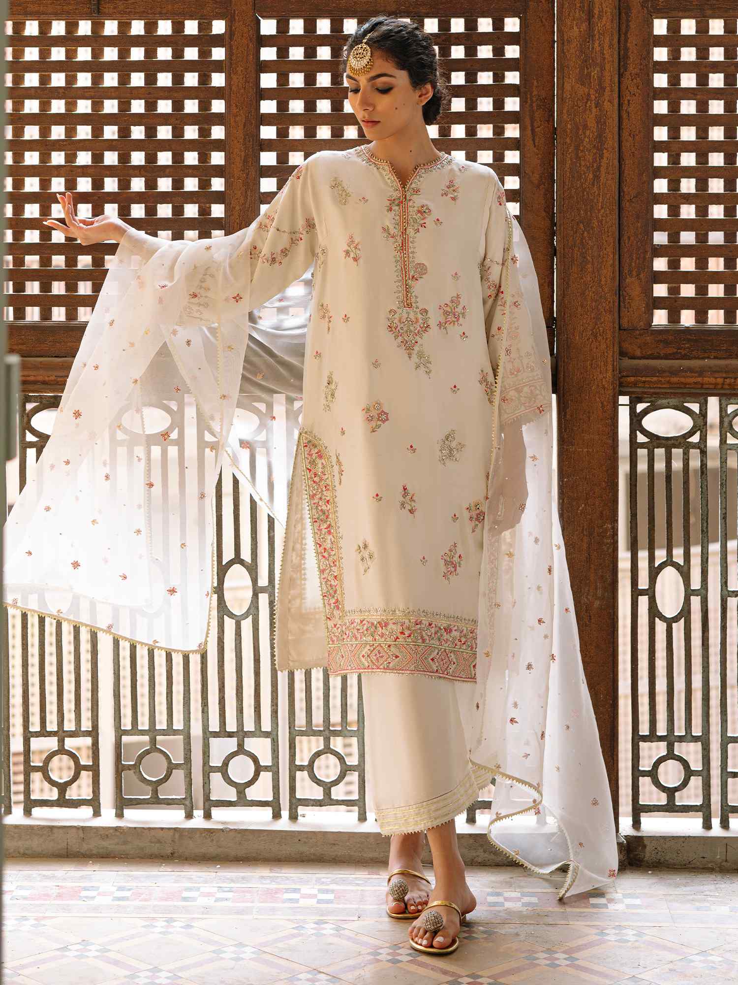 RAYA DUPATTA & IZAAR