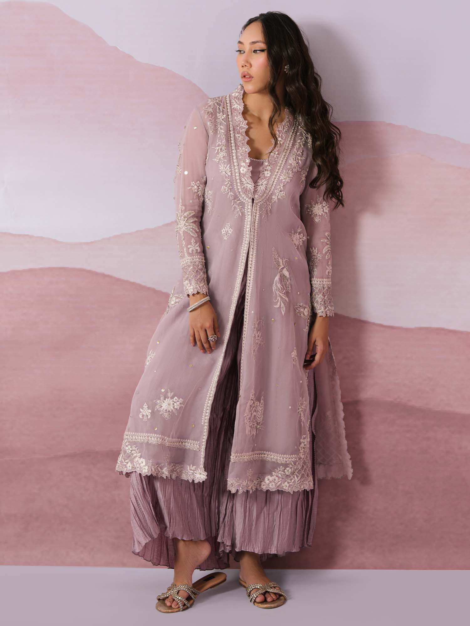 ANAM, CHOLI & CRUSHED IZAARanam-choli-crushed-izaar