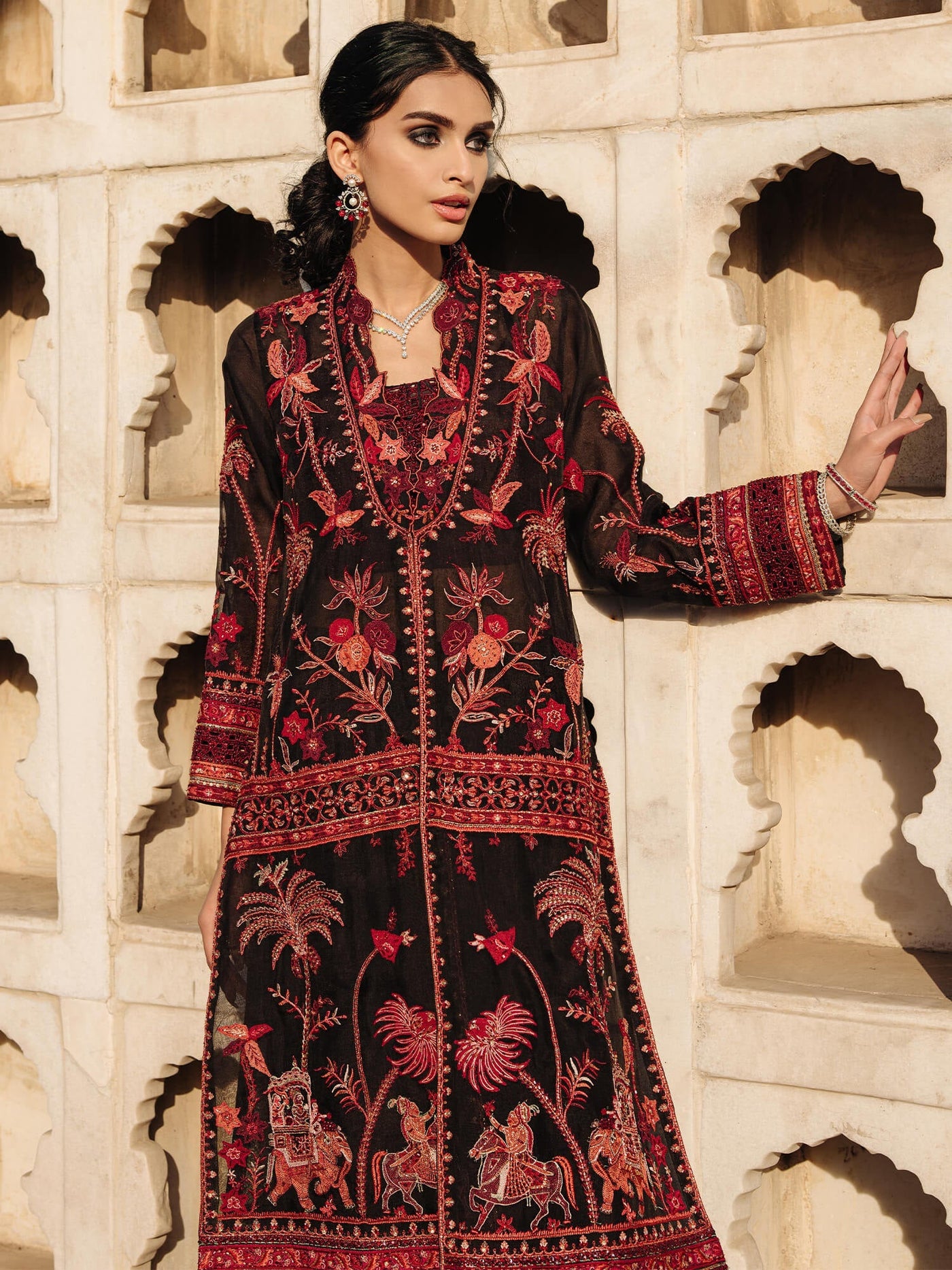 Sanam, Blouse & Izaar