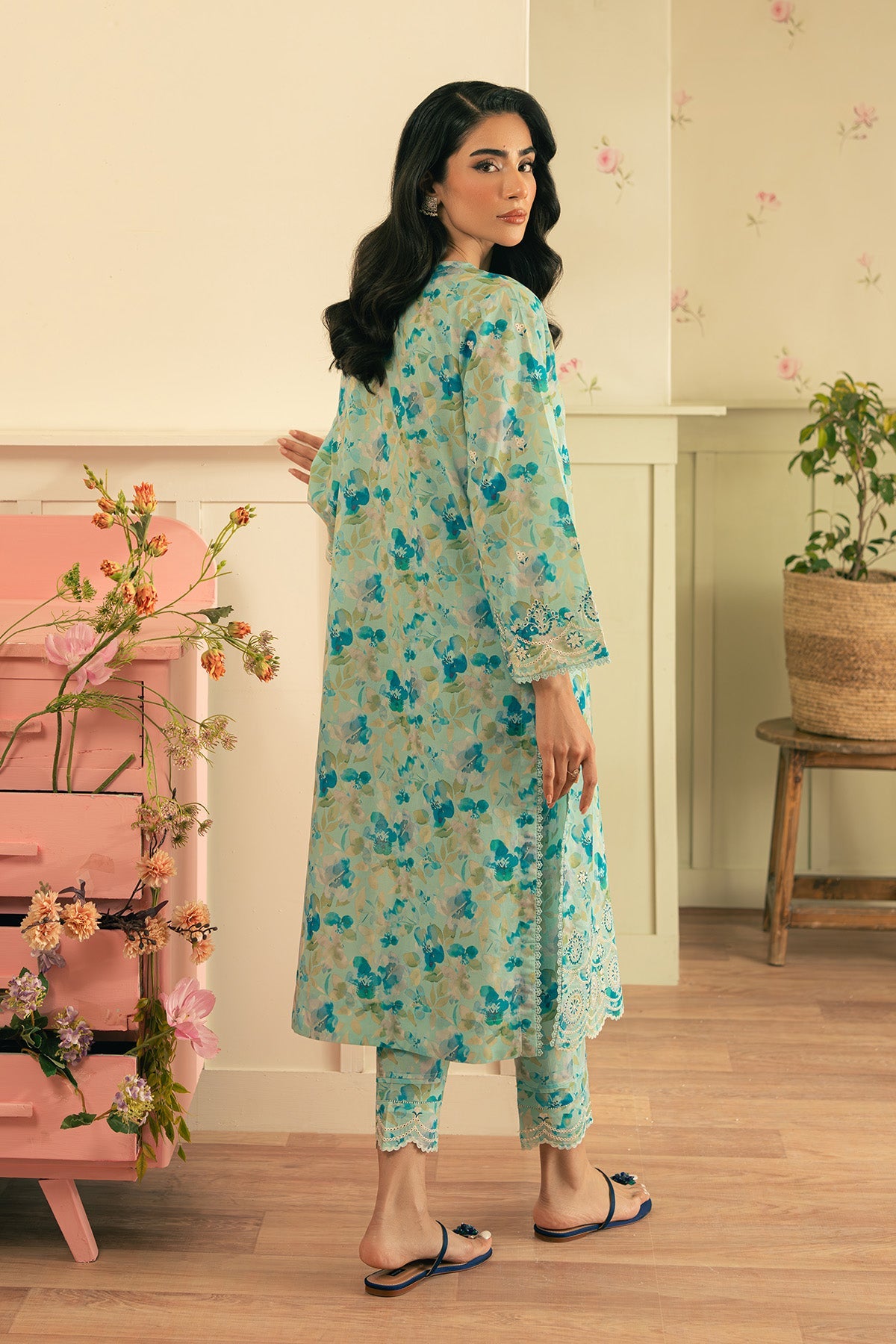 https://cdn.shopify.com/s/files/1/0704/5916/2937/files/NAT04910-Enhanced-NR.jpg?v=1752139835