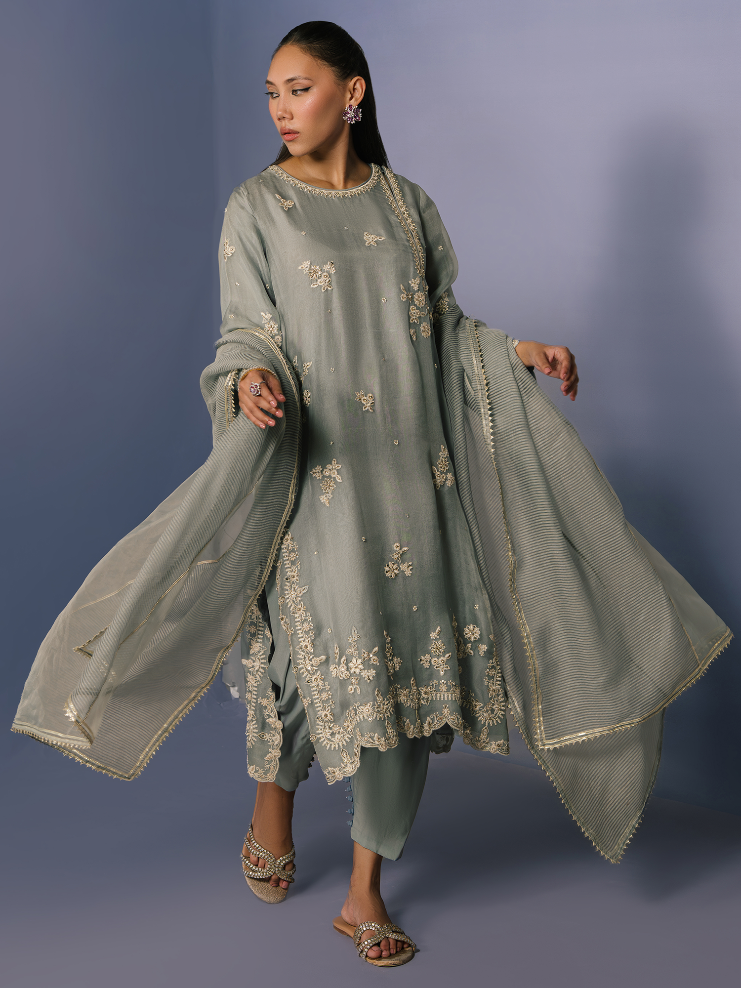 ALISHA, SKINNY SHALWAR & DUPATTAalisha-skinny-shalwar-dupatta-3