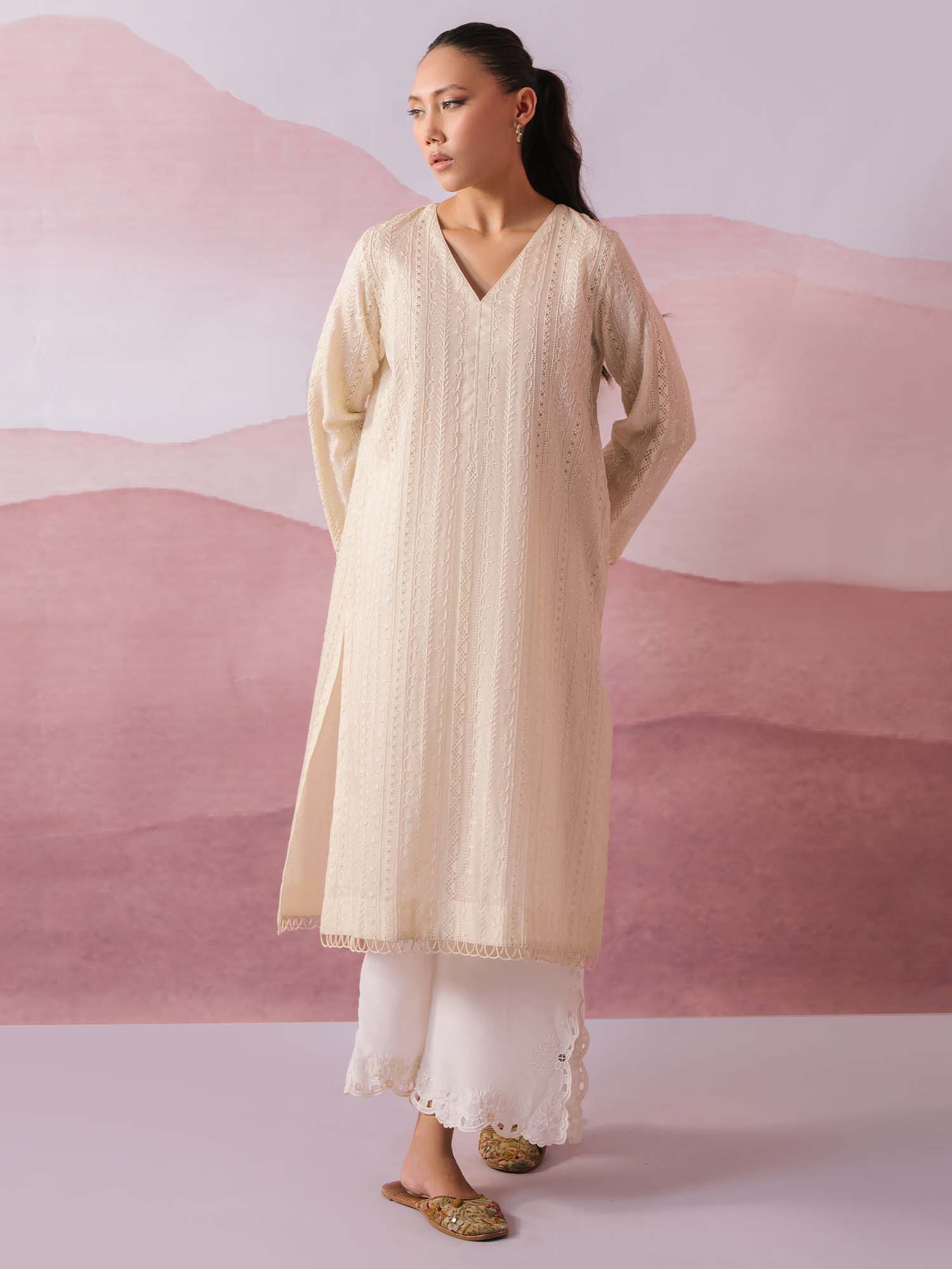 ALISHAalisha-18