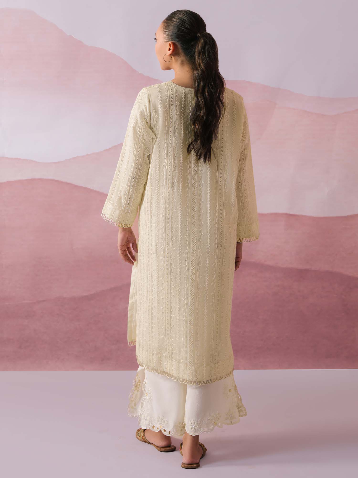 ALISHAalisha-18