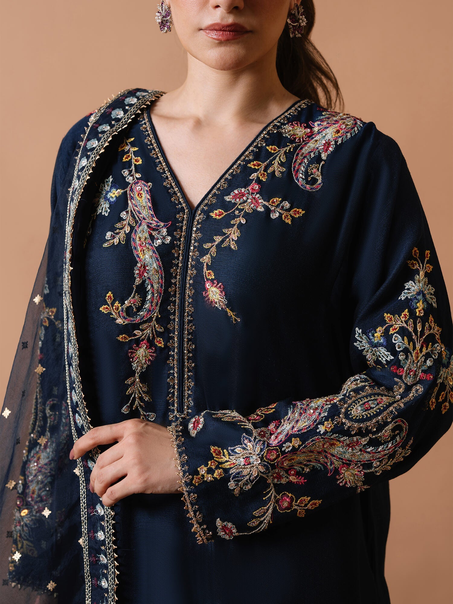 RAYA, SKINNY SHALWAR & DUPATTAraya-skinny-shalwar-dupatta-3