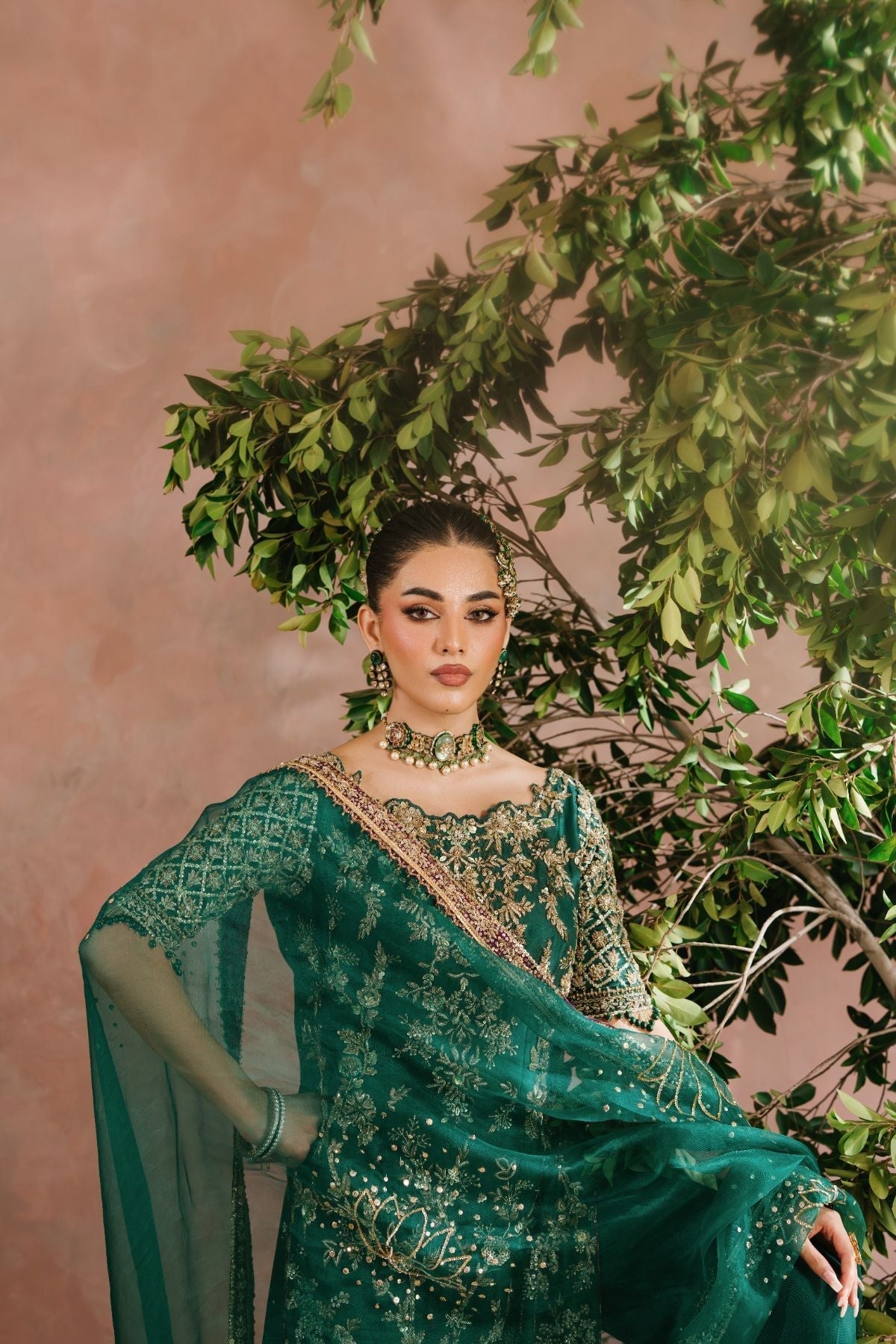 Sehrish Nadeem – Mehrma Style