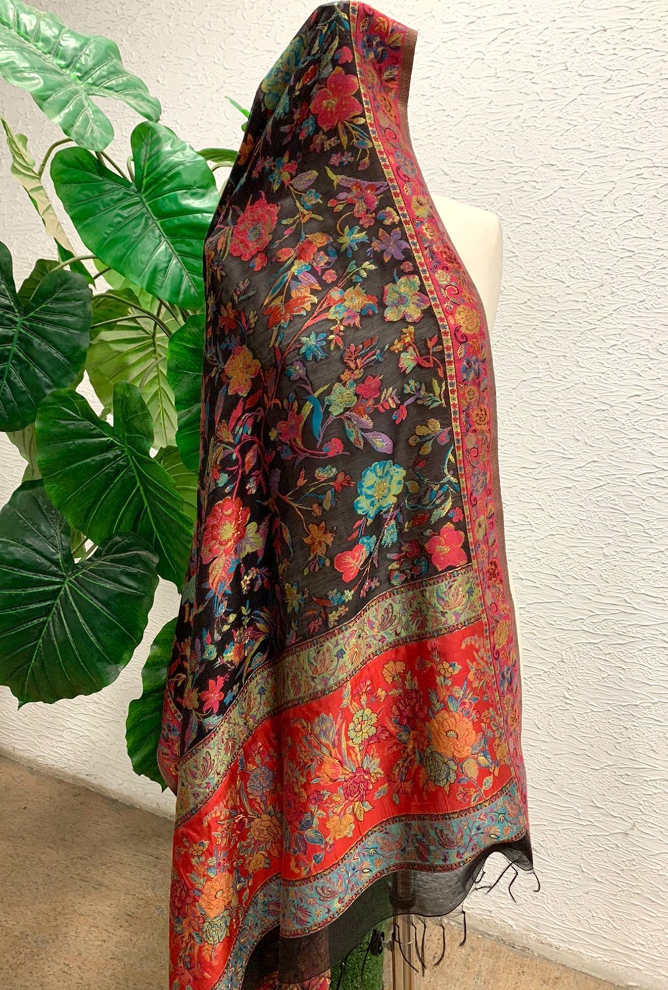 NOOR-KAANISHAWL22-VOL2-1PC-D12