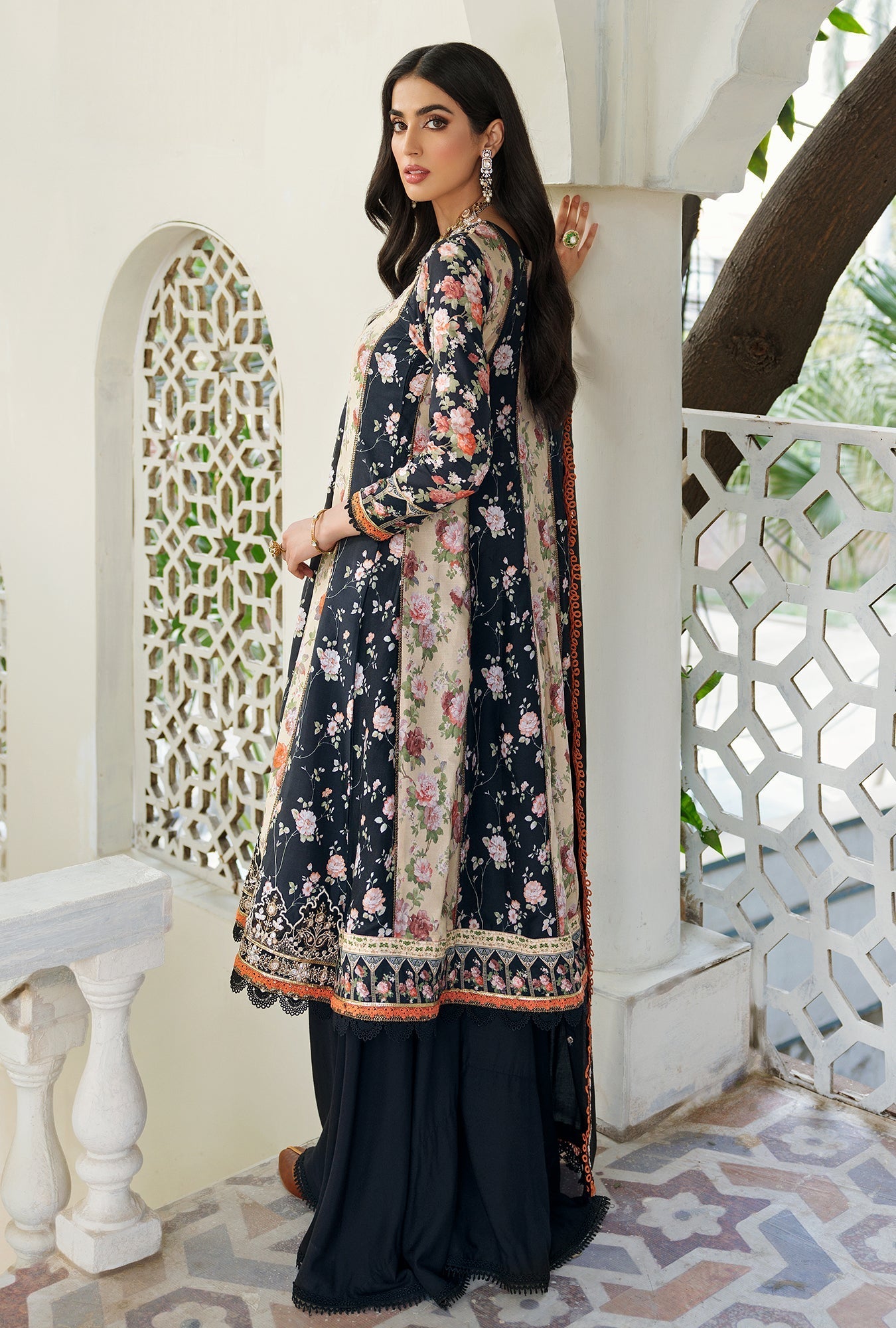 Noor-Embprntshwl22-D5-B-Aroma-S