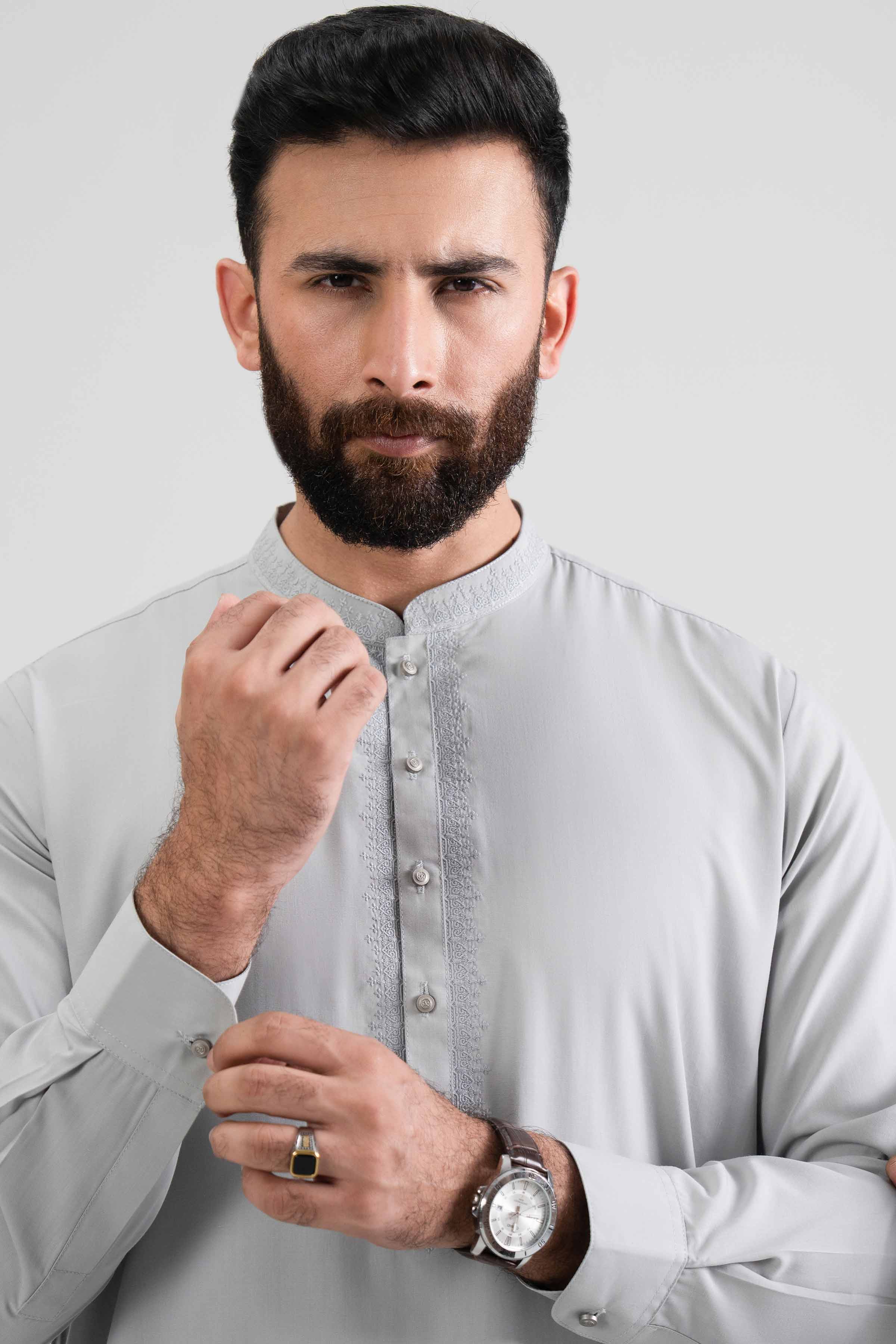 https://cdn.shopify.com/s/files/1/0534/2065/4791/files/NQ26-001-_5_0be5b272-72c5-4972-838d-0310656a7d5f.jpg?v=1769490029