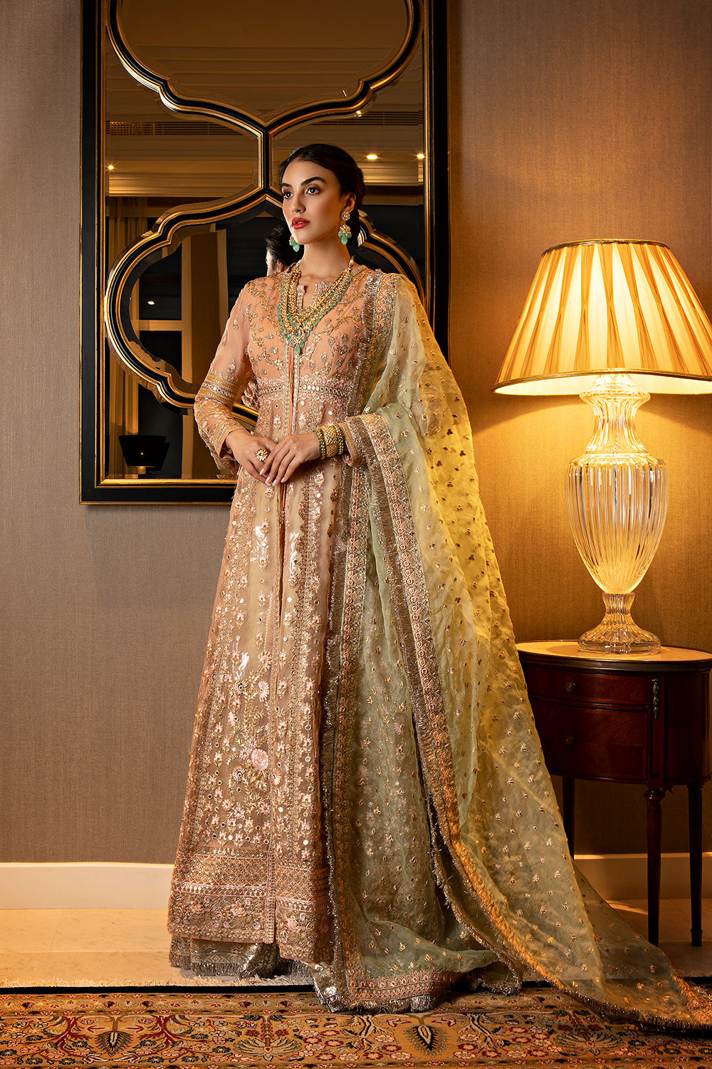 Design 07 Nur 2020 Unstitched