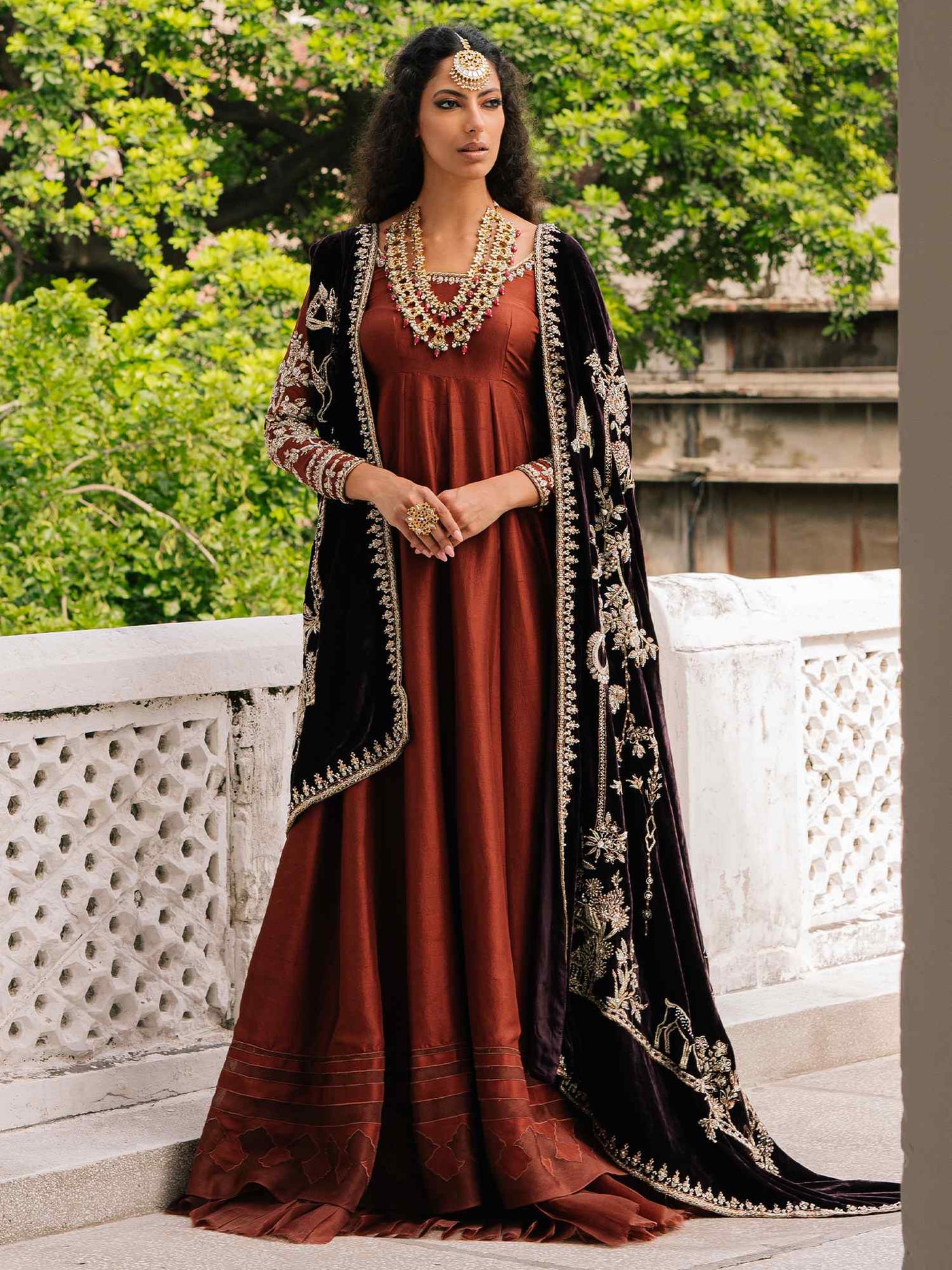 PESHWAS, LEHENGA &amp; SHAWL