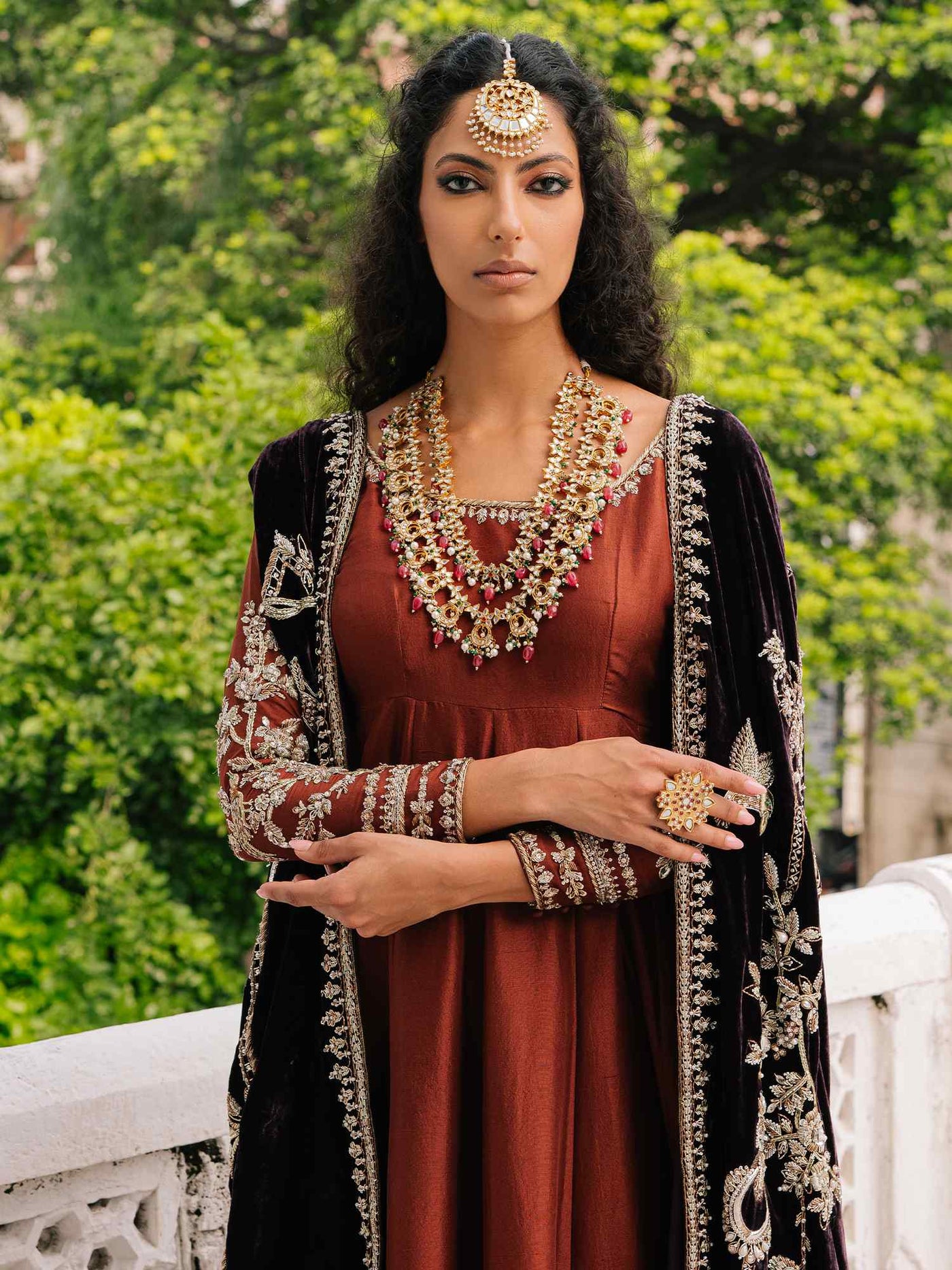 PESHWAS, LEHENGA &amp; SHAWL