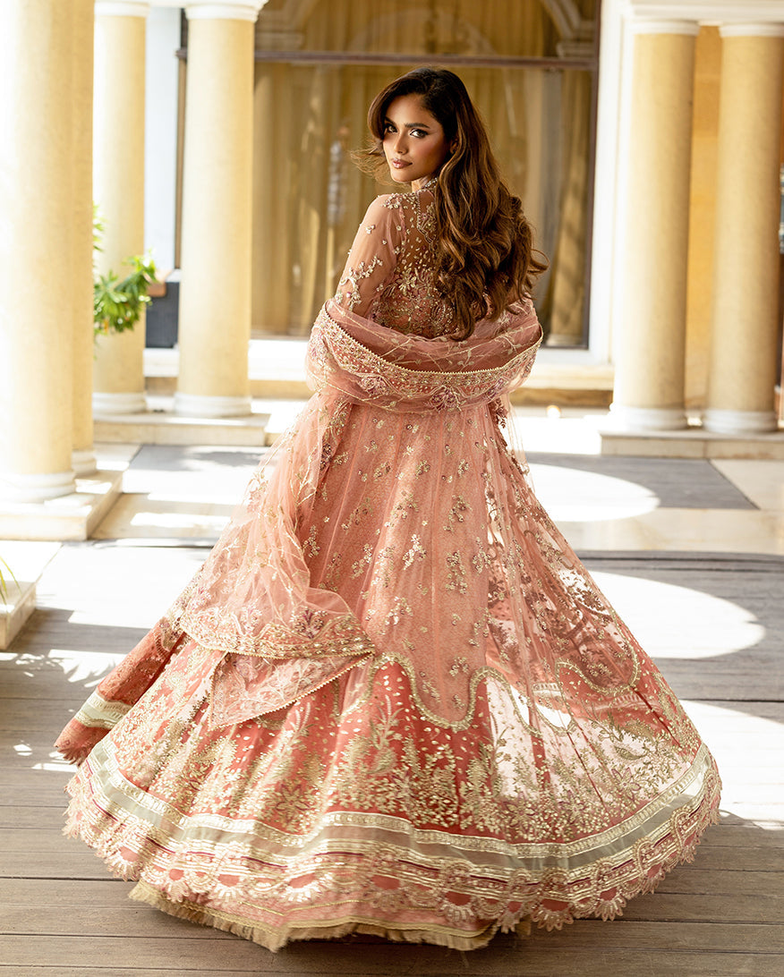 https://cdn.shopify.com/s/files/1/0539/7318/8776/files/Naina_5.jpg?v=1763550911