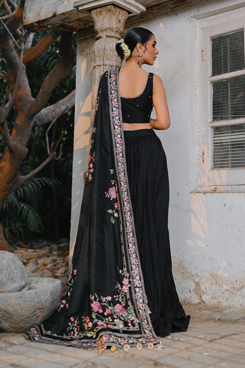 https://cdn.shopify.com/s/files/1/0588/3661/5221/products/Nala_A_2.jpg?v=1678354105
