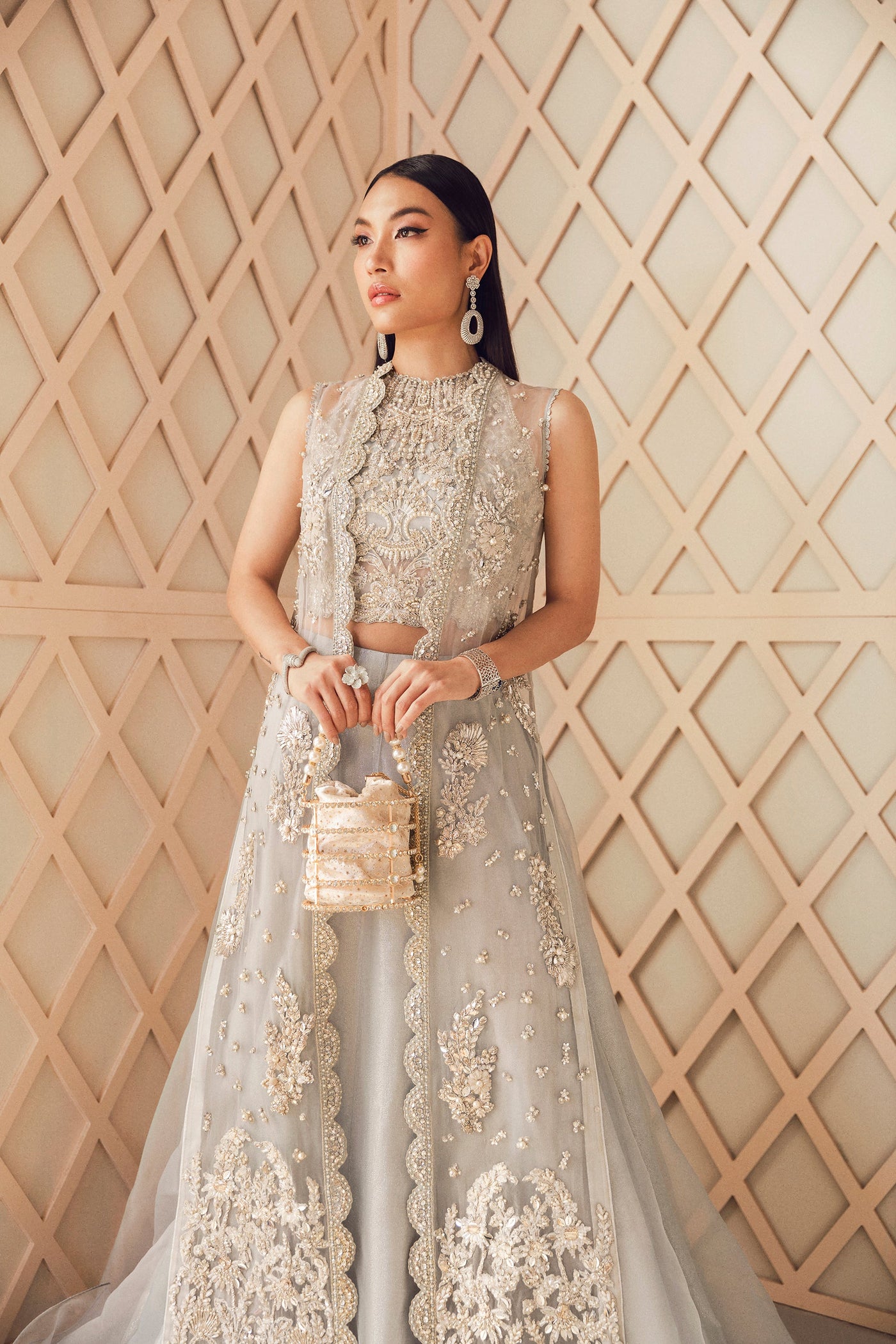 https://cdn.shopify.com/s/files/1/0523/4327/5696/products/Nina-2.jpg?v=1755961391