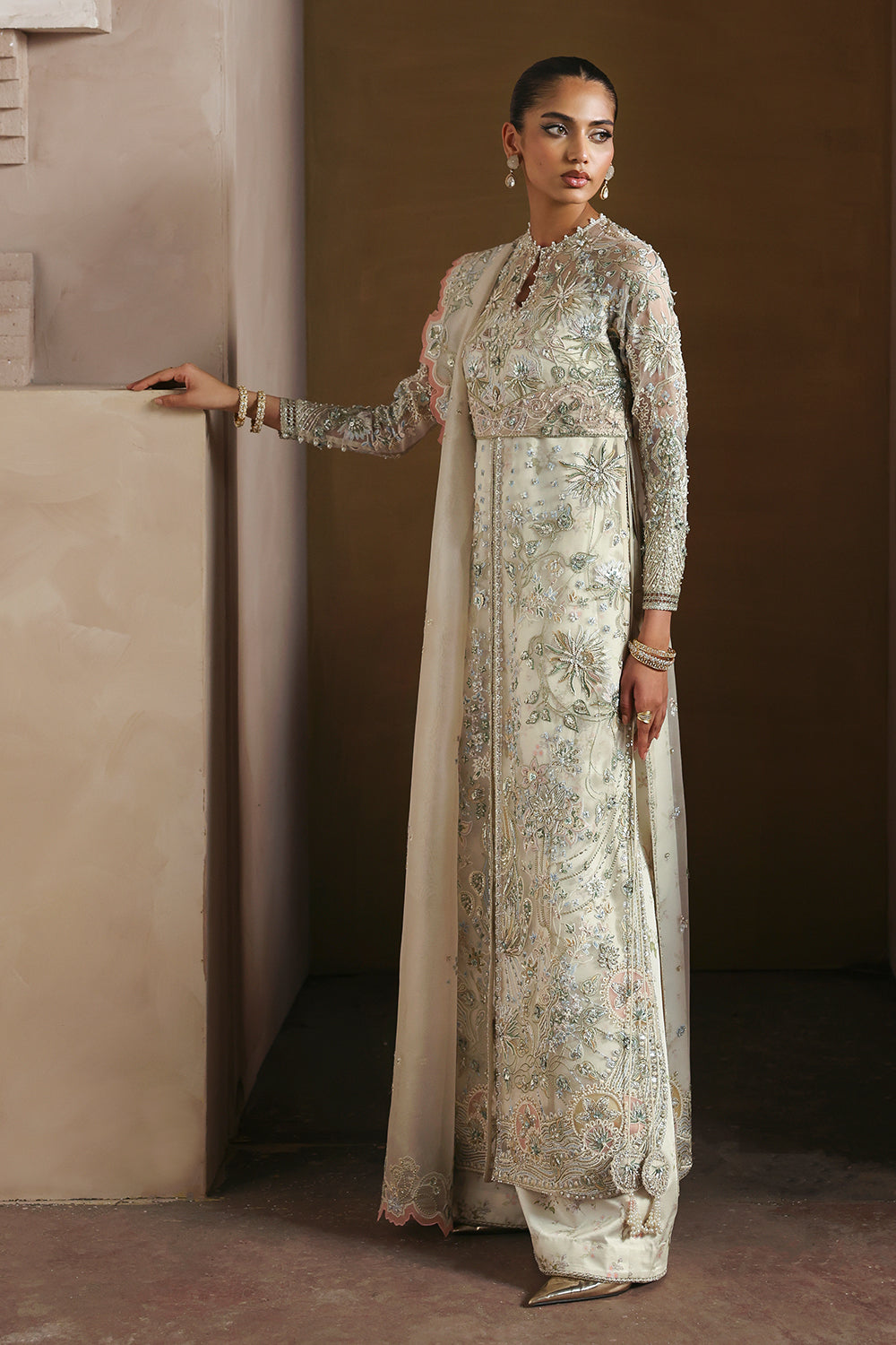 Sehrish Nadeem – Novara Style