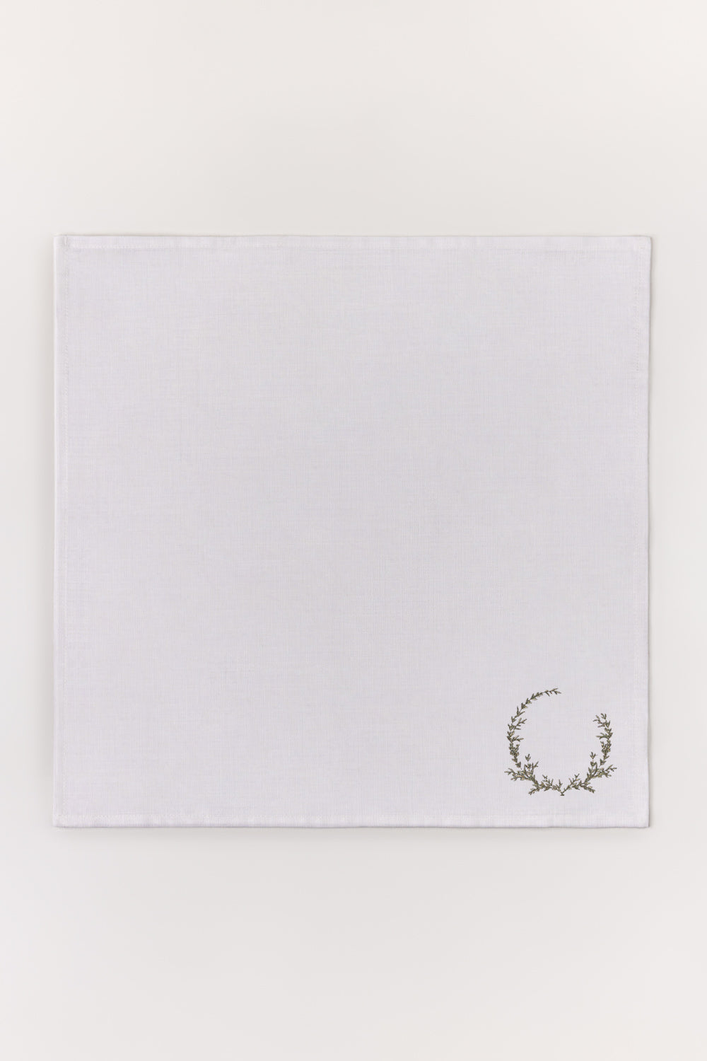 https://cdn.shopify.com/s/files/1/0706/3253/8159/files/Olive2pcsembroiderednapkinset_1.jpg?v=1780744965