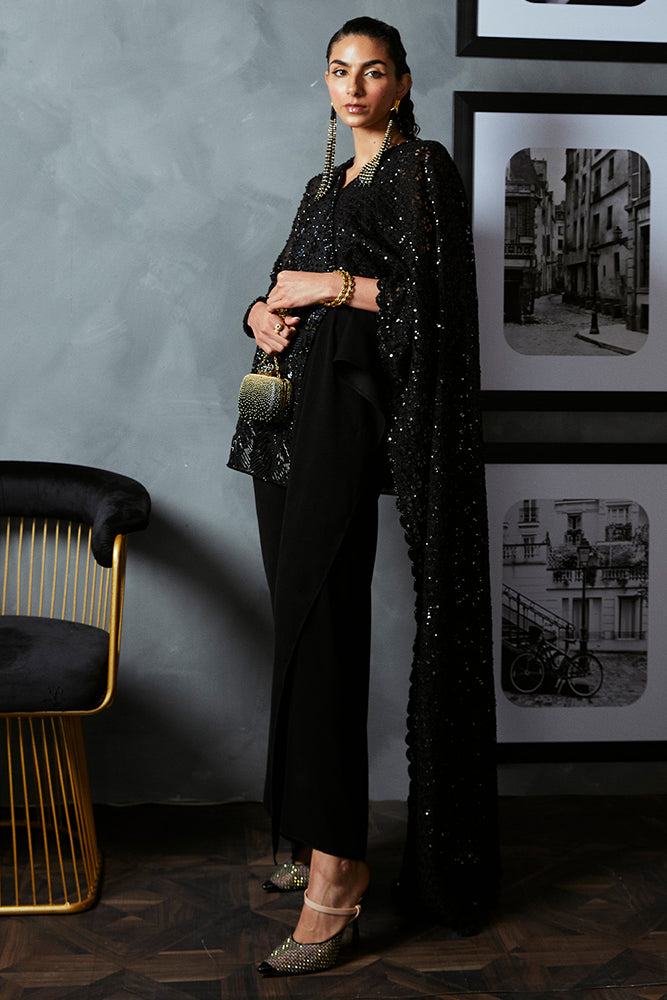 https://cdn.shopify.com/s/files/1/1146/5868/files/Outfit04_2.jpg?v=1710412703