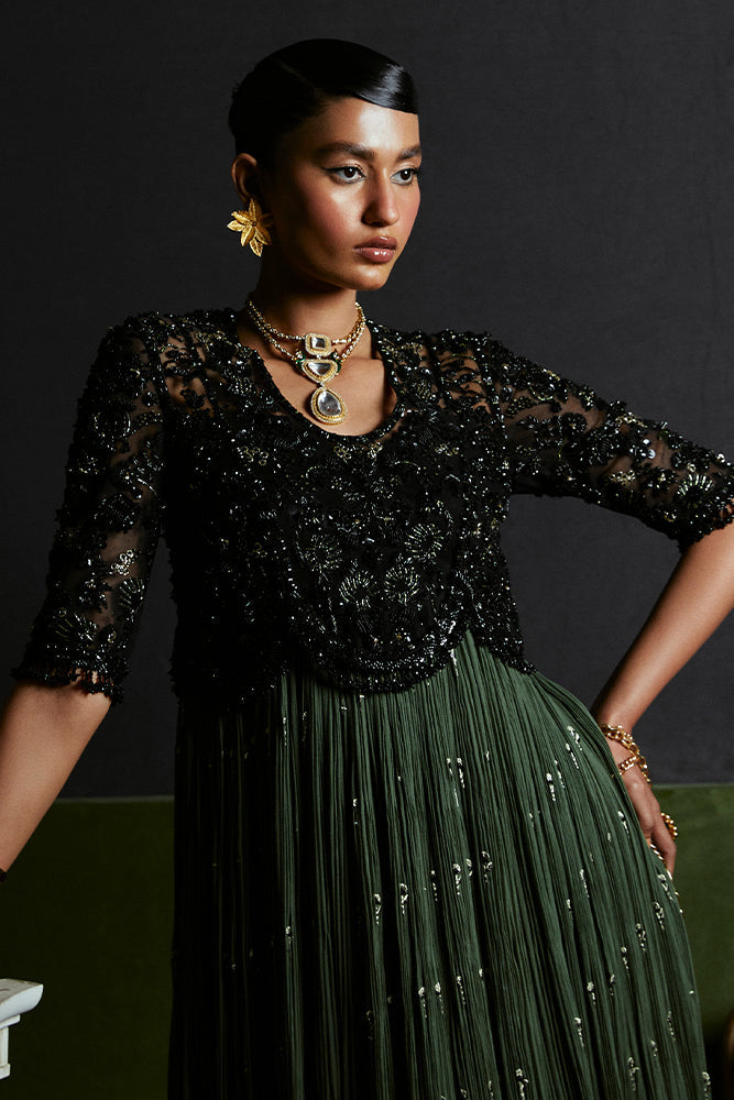 https://cdn.shopify.com/s/files/1/1146/5868/files/Outfit07_4.jpg?v=1710412622
