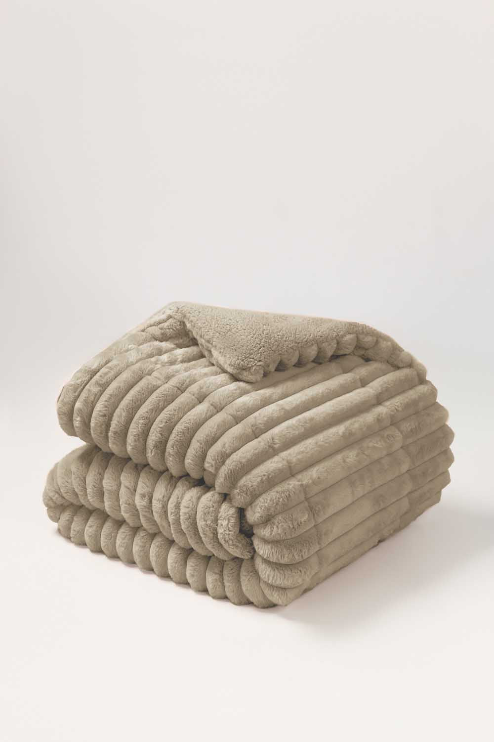 Oxford Tan Fleece Comforter