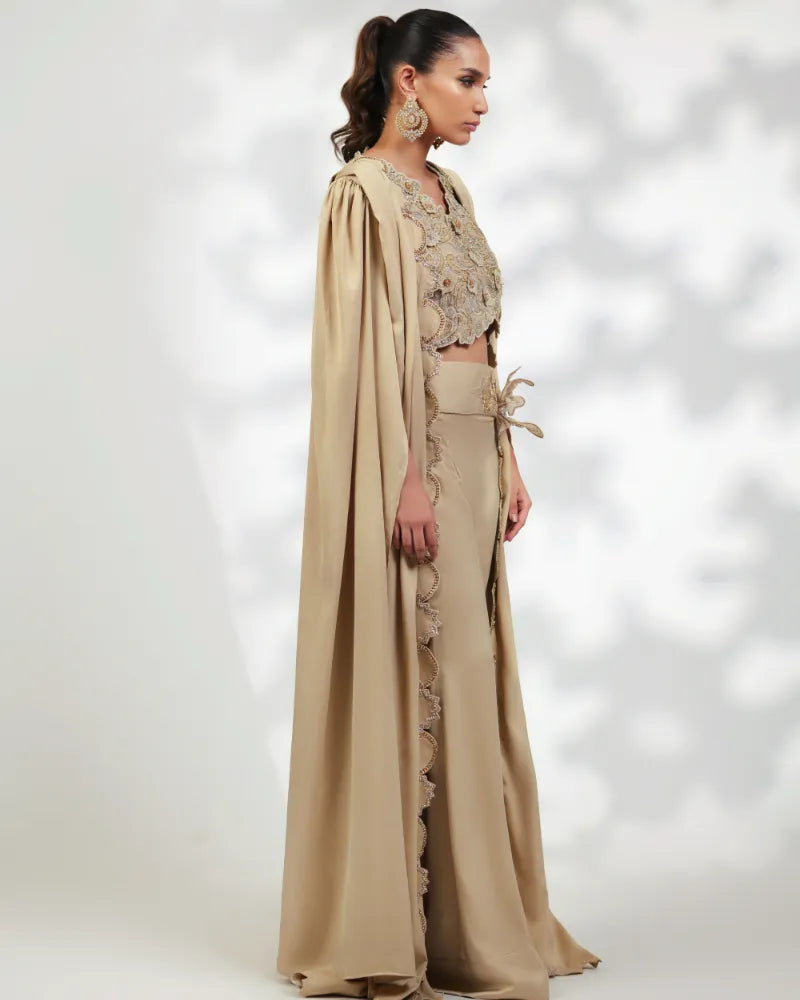 (FF-11) Zeen Cape