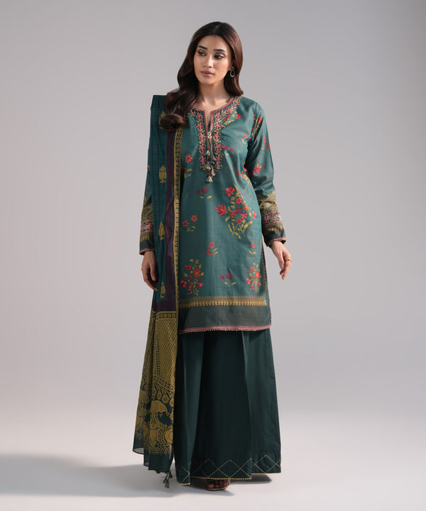 3 Piece - Embroidered Zari Lawn Suit