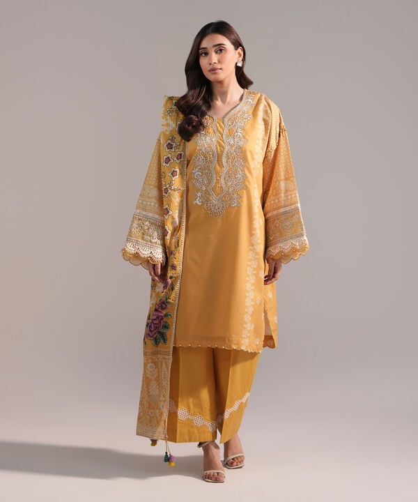 3 Piece - Embroidered Zari Lawn Suit