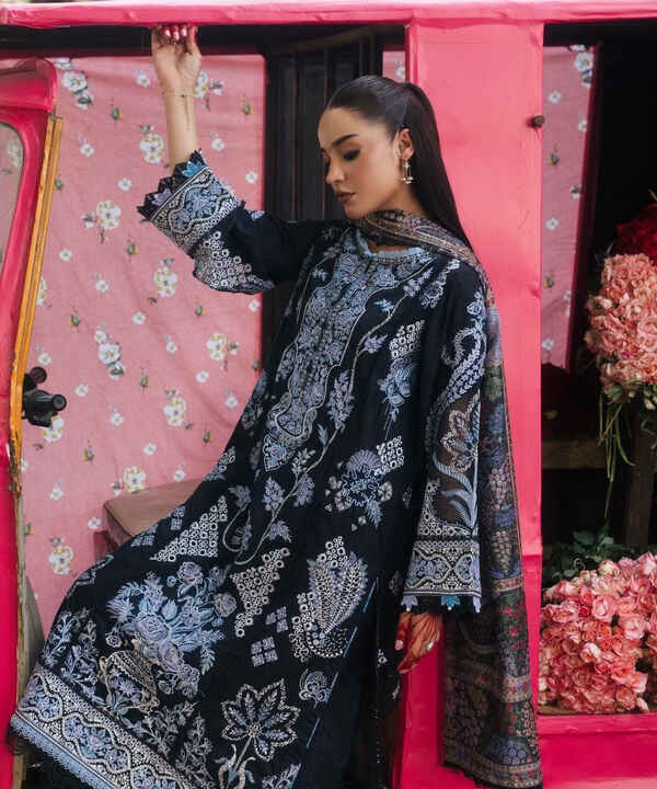 3 Piece - Embroidered Jacquard Suit