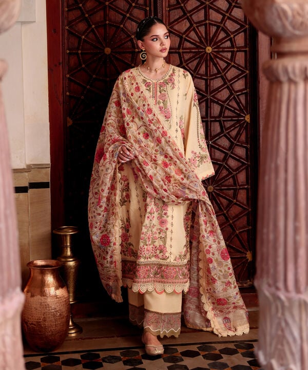 3 Piece - Embroidered Jacquard Suit