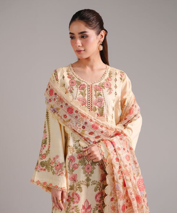 3 Piece - Embroidered Jacquard Suit